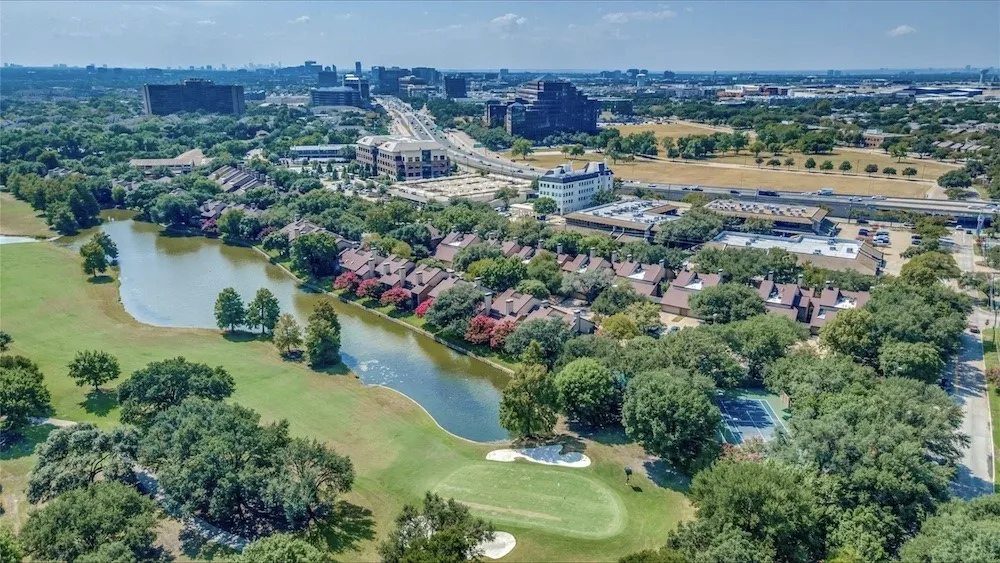 Condominium For Sale in Dallas County , 5158 Westgrove Drive, Dallas, Texas 75248, 2 Bedrooms, 2 Bathrooms, 1 Garage spaces, 1,519 Sqft, built in 1982, Preowned, Price $349,900, mls#21147435, Real Estate Agent in Dallas, Homes For Sale in Dallas county, Homes For Sale in Dallas, Realtor in Dallas Texas, Real Estate Brokerage Independent Realty Texas, Luminita Cordes Realtor