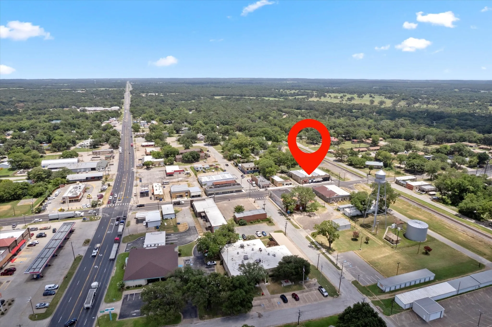 Retail For Sale in Henderson County , 213 S Terry Street, Malakoff, Texas 75148, 0, 0, Garage spaces, 0 Sqft, built in 1950, Preowned, Price $269,000, mls#21153197, Real Estate Agent in Malakoff, Homes For Sale in Henderson county, Homes For Sale in Malakoff, Realtor in Malakoff Texas, Real Estate Brokerage Independent Realty Texas, Luminita Cordes Realtor