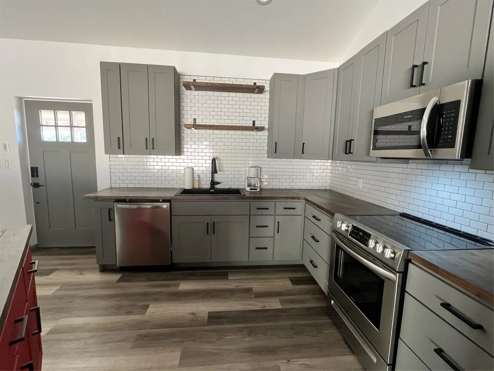 Single Family Residence For Sale in Comanche County , 149 Comanche Hills, Comanche, Texas 76442, 3 Bedrooms, 2 Bathrooms, Garage spaces, 1,800 Sqft, built in 2022, Price $400,000, mls#21153071, Real Estate Agent in Comanche, Homes For Sale in Comanche county, Homes For Sale in Comanche, Realtor in Comanche Texas, Real Estate Brokerage Independent Realty Texas, Luminita Cordes Realtor
