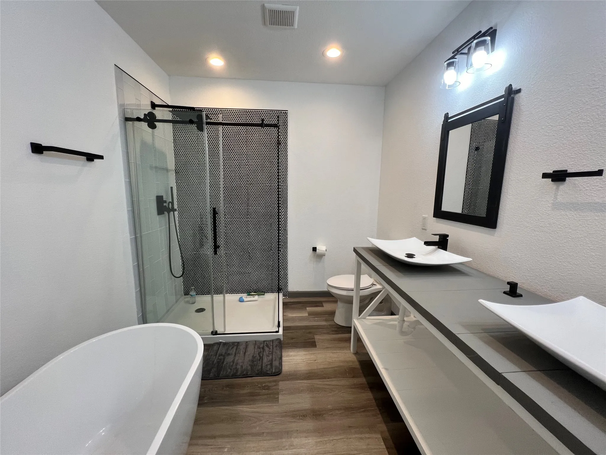 Single Family Residence For Sale in Comanche County , 149 Comanche Hills, Comanche, Texas 76442, 3 Bedrooms, 2 Bathrooms, Garage spaces, 1,800 Sqft, built in 2022, Price $400,000, mls#21153071, Real Estate Agent in Comanche, Homes For Sale in Comanche county, Homes For Sale in Comanche, Realtor in Comanche Texas, Real Estate Brokerage Independent Realty Texas, Luminita Cordes Realtor