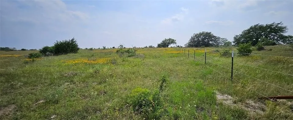 View of yard featuring a rural view