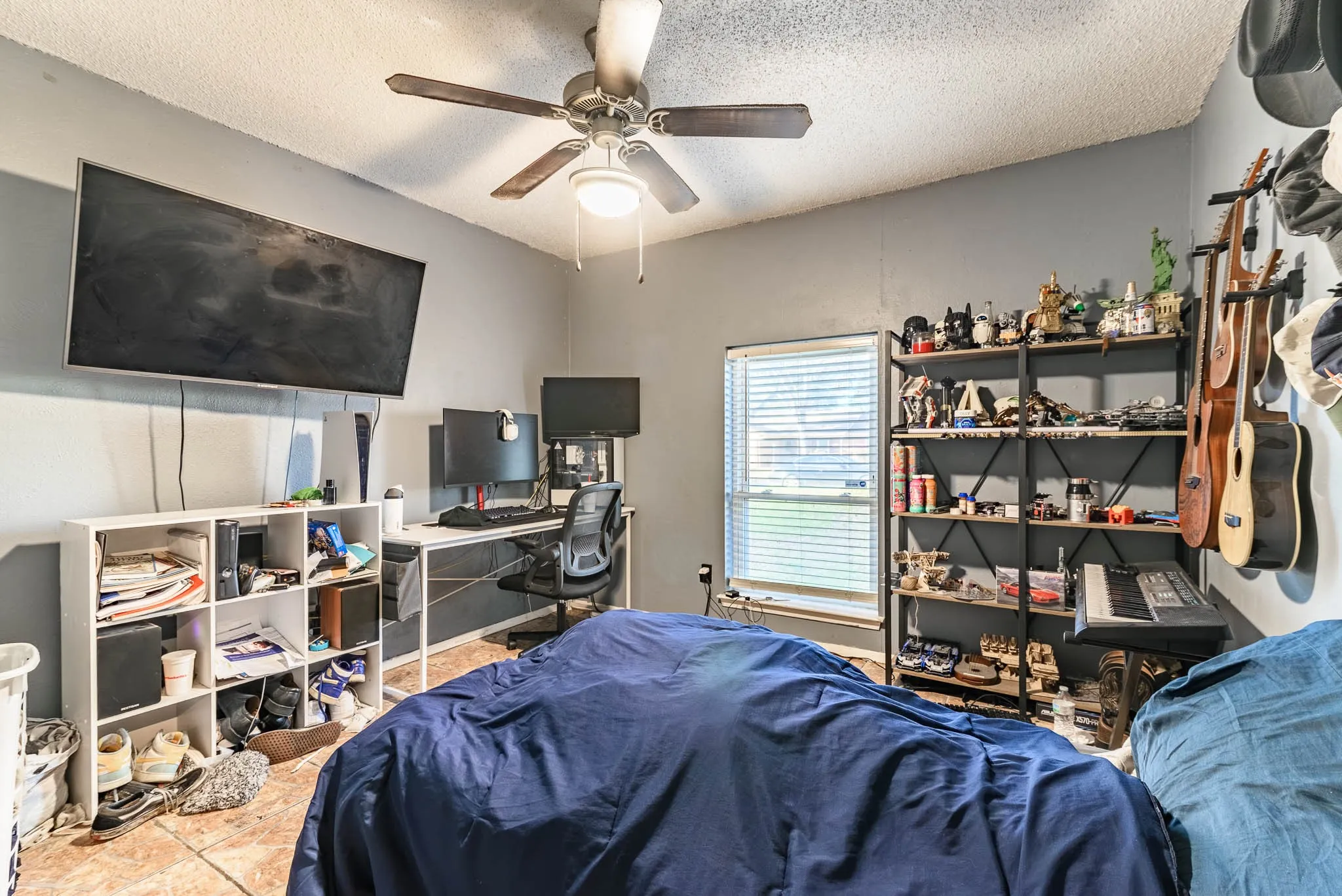 Single Family Residence For Sale in Tarrant County , 2108 Warwick Drive, Arlington, Texas 76015, 3 Bedroom, 2 Bathroom, 1 Garage spaces, 1,592 Sqft, built in 1973, Preowned, mls#21140916, Real Estate Agent in Arlington, Homes For Sale in Tarrant county, Homes For Sale in Arlington, Realtor in Arlington Texas, Real Estate Brokerage Independent Realty Texas, Luminita Cordes Realtor