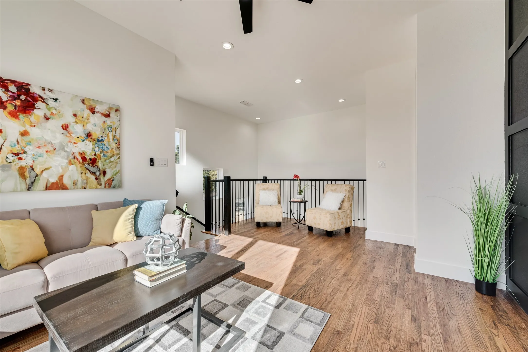 Single Family Residence For Sale in Dallas County , 539 W Laureland Road, Dallas, Texas 75232, 4 Bedroom, 4 Bathroom, 2 Garage spaces, 2,714 Sqft, built in 2026, New Construction - Complete, mls#21152615, Real Estate Agent in Dallas, Homes For Sale in Dallas county, Homes For Sale in Dallas, Realtor in Dallas Texas, Real Estate Brokerage Independent Realty Texas, Luminita Cordes Realtor