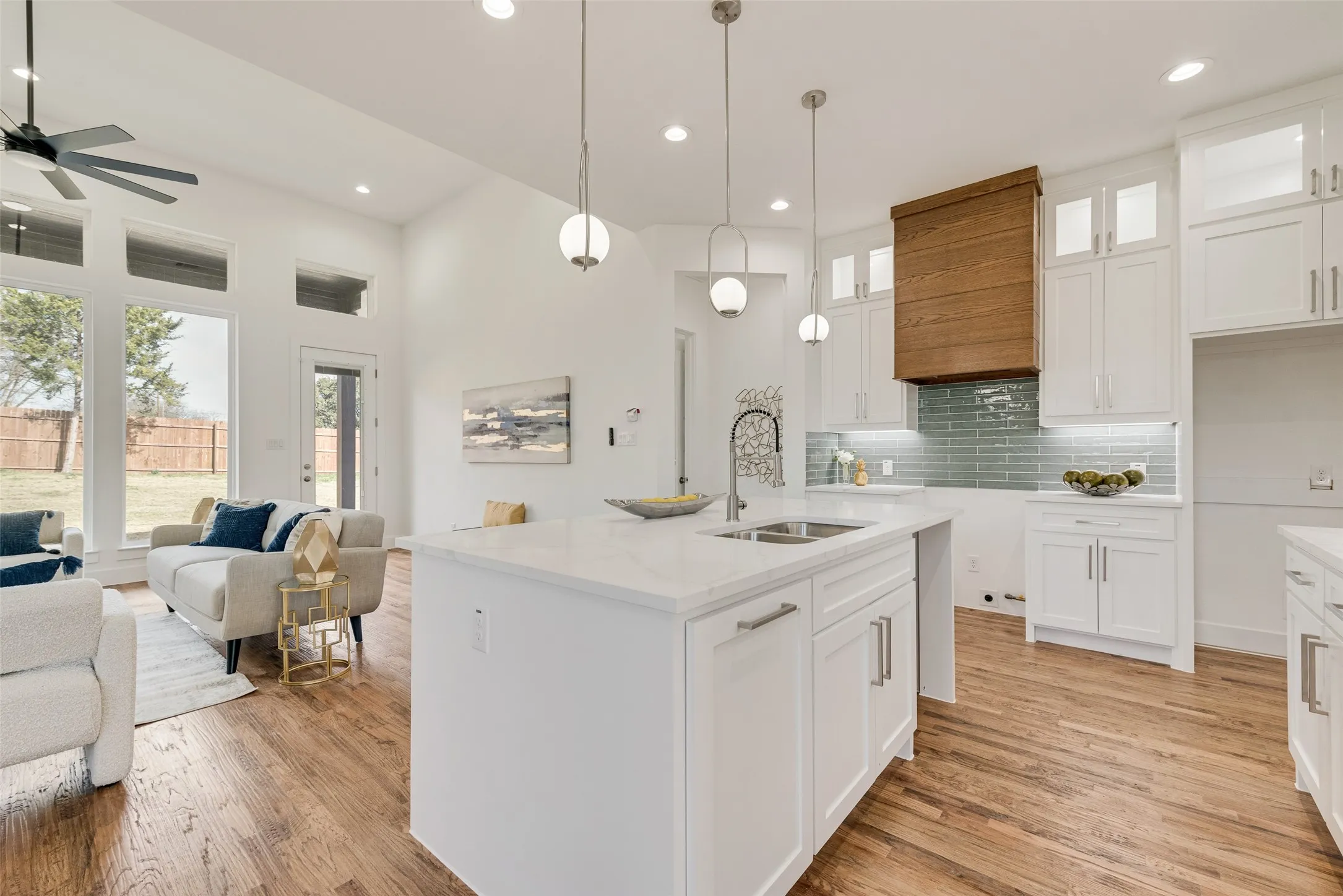 Single Family Residence For Sale in Dallas County , 539 W Laureland Road, Dallas, Texas 75232, 4 Bedroom, 4 Bathroom, 2 Garage spaces, 2,714 Sqft, built in 2026, New Construction - Complete, mls#21152615, Real Estate Agent in Dallas, Homes For Sale in Dallas county, Homes For Sale in Dallas, Realtor in Dallas Texas, Real Estate Brokerage Independent Realty Texas, Luminita Cordes Realtor
