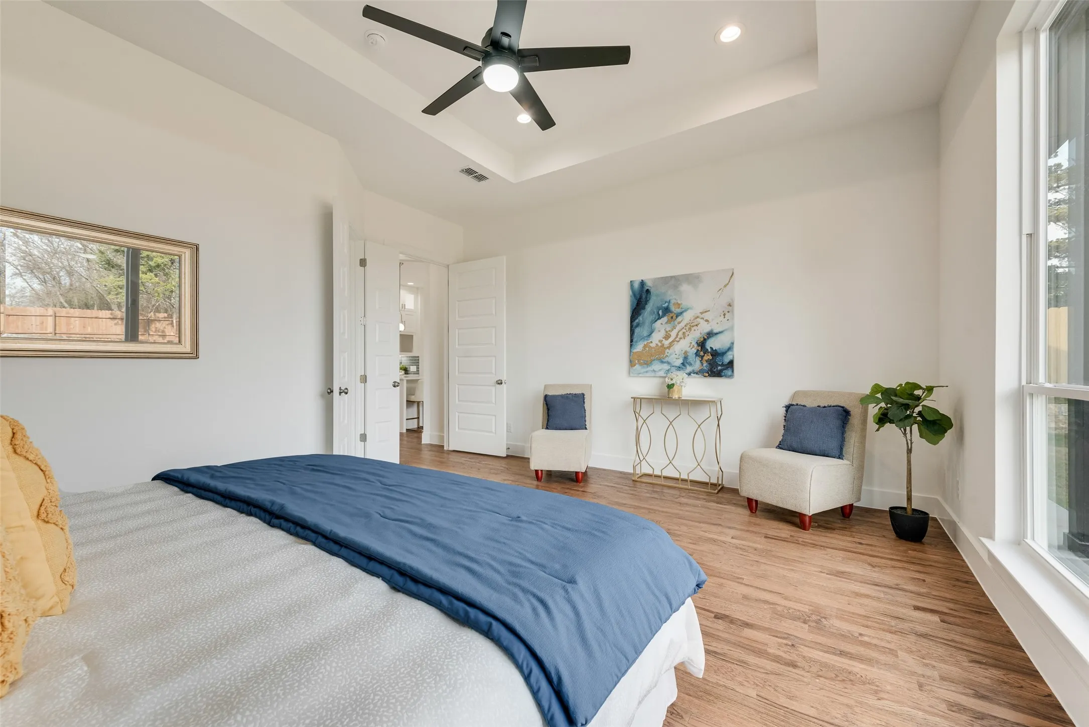 Single Family Residence For Sale in Dallas County , 539 W Laureland Road, Dallas, Texas 75232, 4 Bedroom, 4 Bathroom, 2 Garage spaces, 2,714 Sqft, built in 2026, New Construction - Complete, mls#21152615, Real Estate Agent in Dallas, Homes For Sale in Dallas county, Homes For Sale in Dallas, Realtor in Dallas Texas, Real Estate Brokerage Independent Realty Texas, Luminita Cordes Realtor
