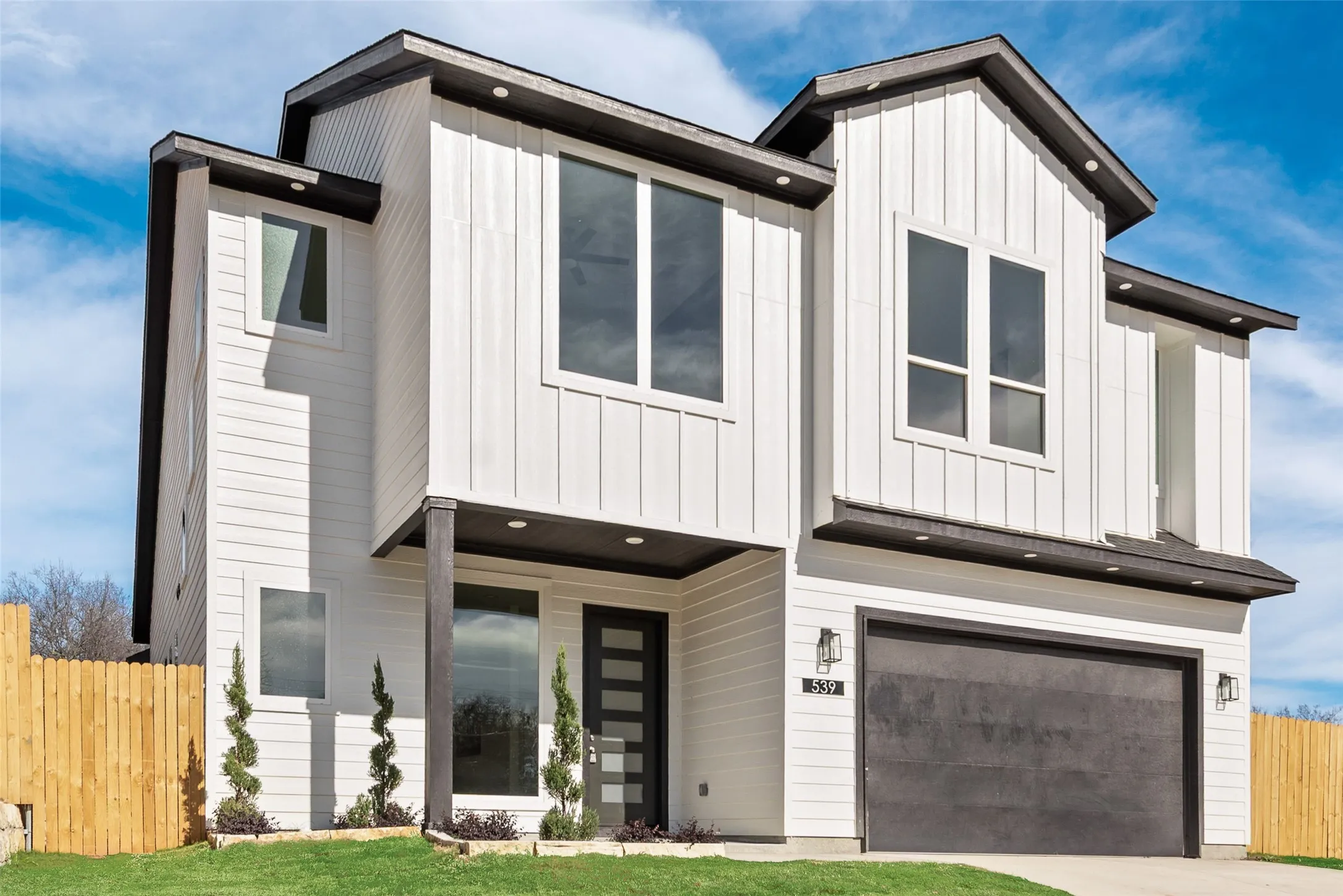 Single Family Residence For Sale in Dallas County , 539 W Laureland Road, Dallas, Texas 75232, 4 Bedroom, 4 Bathroom, 2 Garage spaces, 2,714 Sqft, built in 2026, New Construction - Complete, mls#21152615, Real Estate Agent in Dallas, Homes For Sale in Dallas county, Homes For Sale in Dallas, Realtor in Dallas Texas, Real Estate Brokerage Independent Realty Texas, Luminita Cordes Realtor