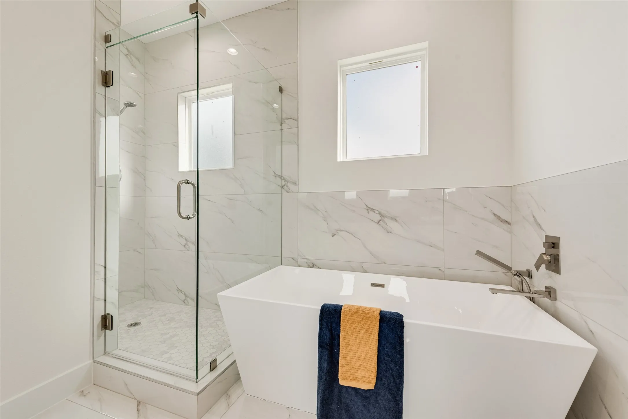 Single Family Residence For Sale in Dallas County , 539 W Laureland Road, Dallas, Texas 75232, 4 Bedroom, 4 Bathroom, 2 Garage spaces, 2,714 Sqft, built in 2026, New Construction - Complete, mls#21152615, Real Estate Agent in Dallas, Homes For Sale in Dallas county, Homes For Sale in Dallas, Realtor in Dallas Texas, Real Estate Brokerage Independent Realty Texas, Luminita Cordes Realtor