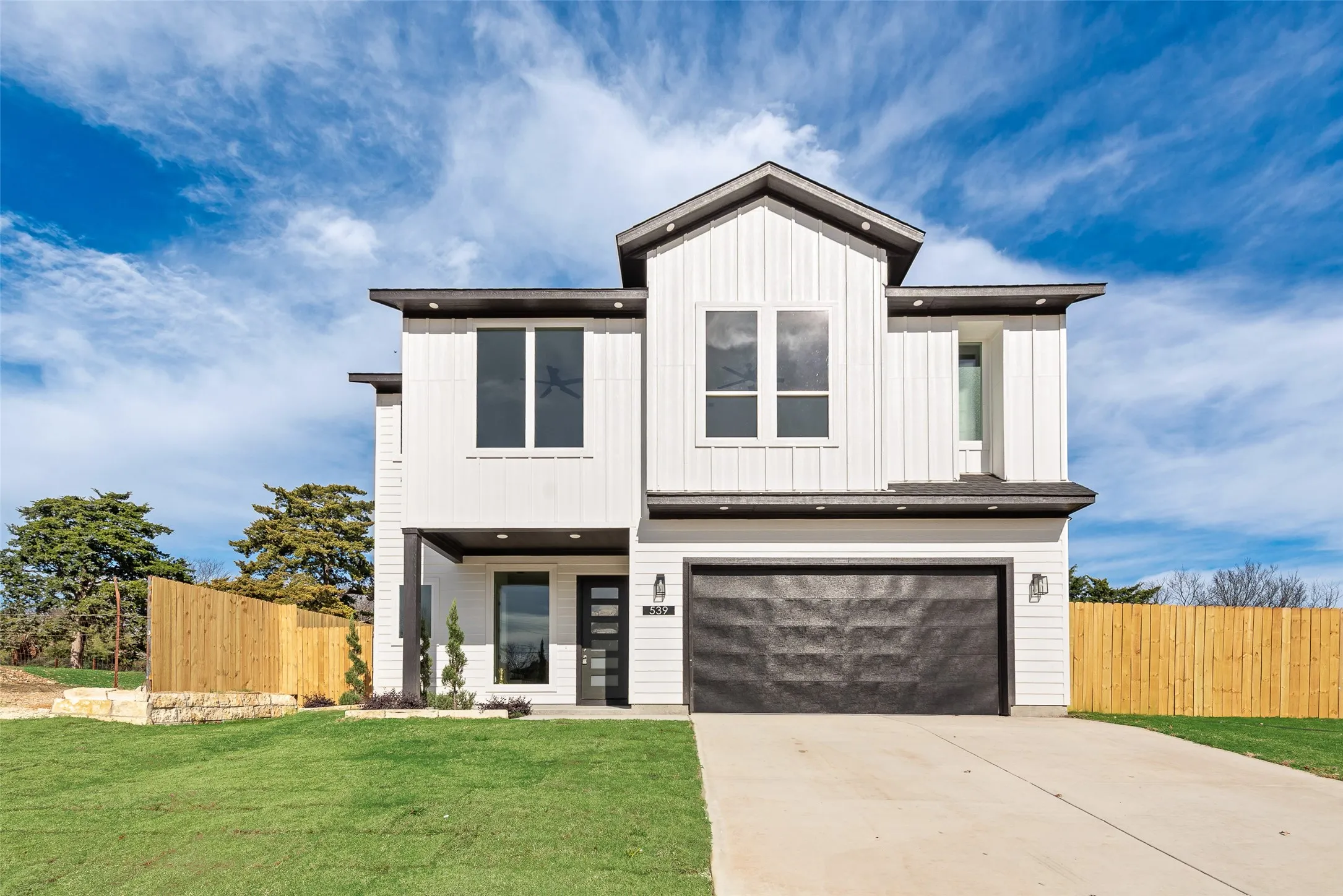 Single Family Residence For Sale in Dallas County , 539 W Laureland Road, Dallas, Texas 75232, 4 Bedroom, 4 Bathroom, 2 Garage spaces, 2,714 Sqft, built in 2026, New Construction - Complete, mls#21152615, Real Estate Agent in Dallas, Homes For Sale in Dallas county, Homes For Sale in Dallas, Realtor in Dallas Texas, Real Estate Brokerage Independent Realty Texas, Luminita Cordes Realtor