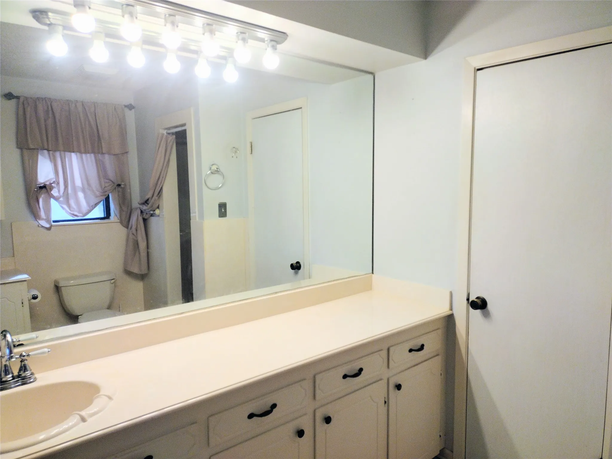 Spacious second level master bathroom