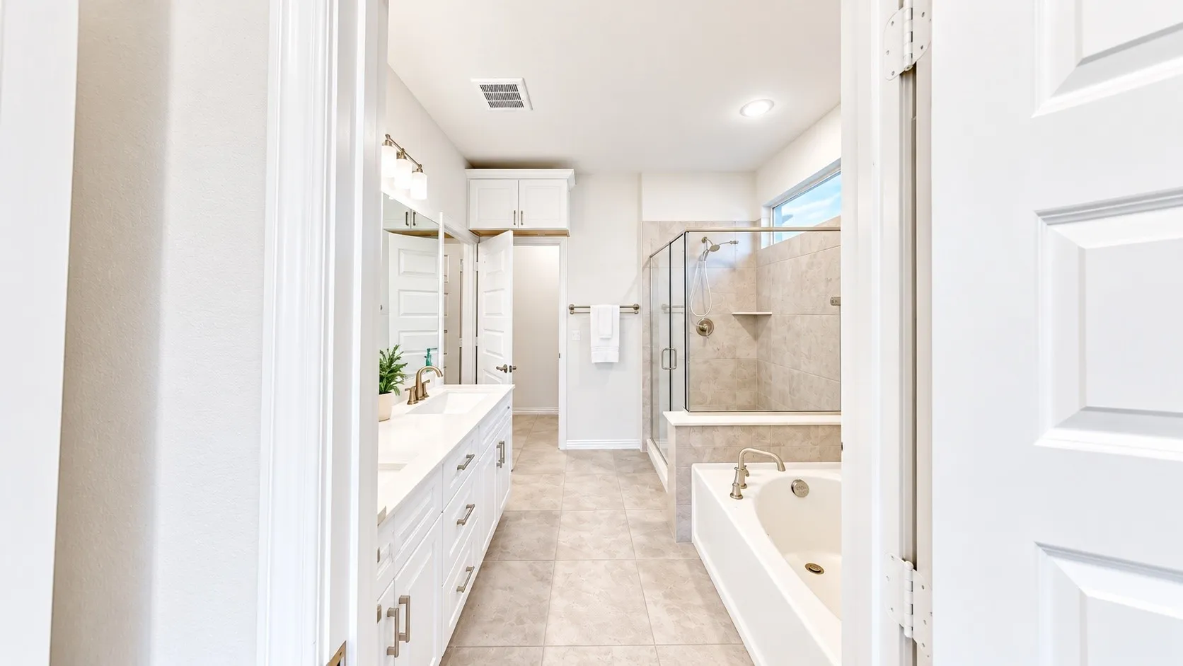 Owners Bathroom
