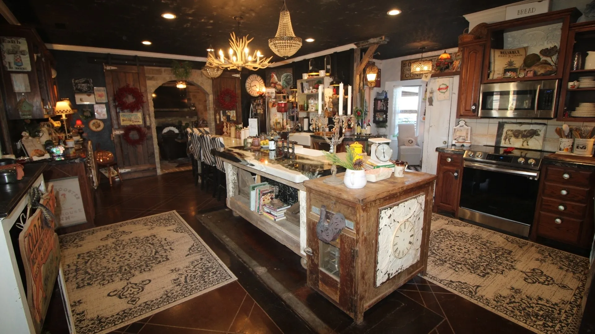 Farm For Sale in Taylor County , 525 County Road 310, Abilene, Texas 79606, 4 Bedroom, 3 Bathroom, Garage spaces, 4,300 Sqft, built in 2009, mls#21152952, Real Estate Agent in Abilene, Homes For Sale in Taylor county, Homes For Sale in Abilene, Realtor in Abilene Texas, Real Estate Brokerage Independent Realty Texas, Luminita Cordes Realtor