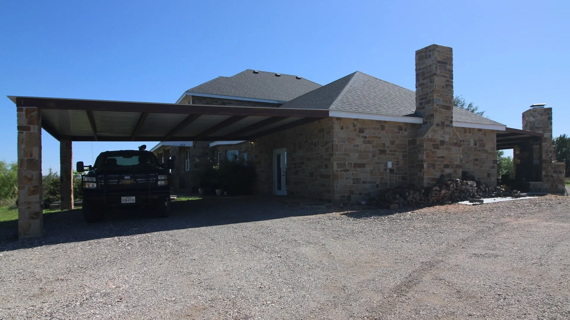 Farm For Sale in Taylor County , 525 County Road 310, Abilene, Texas 79606, 4 Bedroom, 3 Bathroom, Garage spaces, 4,300 Sqft, built in 2009, mls#21152952, Real Estate Agent in Abilene, Homes For Sale in Taylor county, Homes For Sale in Abilene, Realtor in Abilene Texas, Real Estate Brokerage Independent Realty Texas, Luminita Cordes Realtor