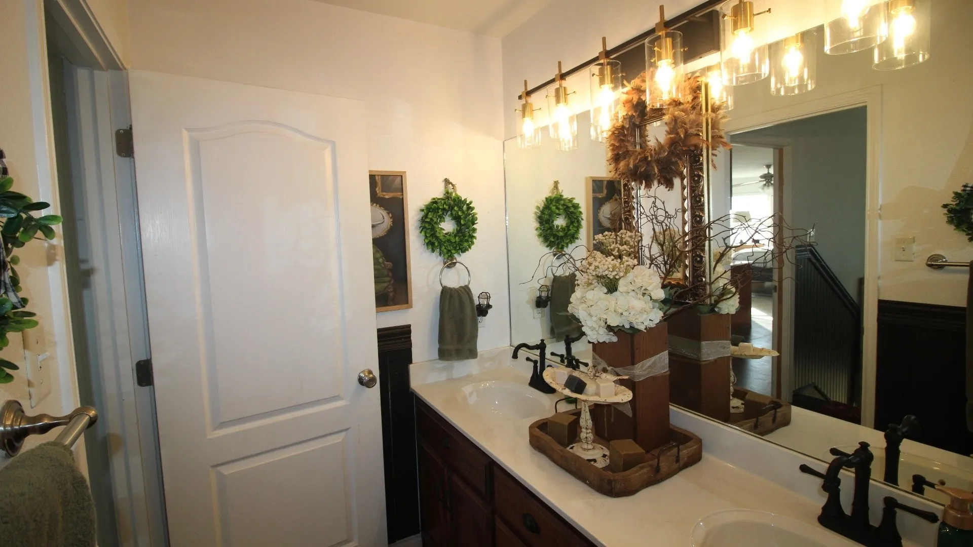 Farm For Sale in Taylor County , 525 County Road 310, Abilene, Texas 79606, 4 Bedroom, 3 Bathroom, Garage spaces, 4,300 Sqft, built in 2009, mls#21152952, Real Estate Agent in Abilene, Homes For Sale in Taylor county, Homes For Sale in Abilene, Realtor in Abilene Texas, Real Estate Brokerage Independent Realty Texas, Luminita Cordes Realtor