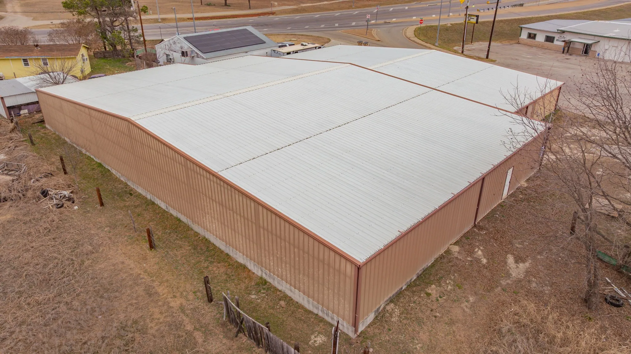 Warehouse For Sale in Comanche County , 103 Indian Creek Drive, Comanche, Texas 76442, 0, 0, Garage spaces, 0 Sqft, built in 1984, Preowned, mls#21153694, Real Estate Agent in Comanche, Homes For Sale in Comanche county, Homes For Sale in Comanche, Realtor in Comanche Texas, Real Estate Brokerage Independent Realty Texas, Luminita Cordes Realtor