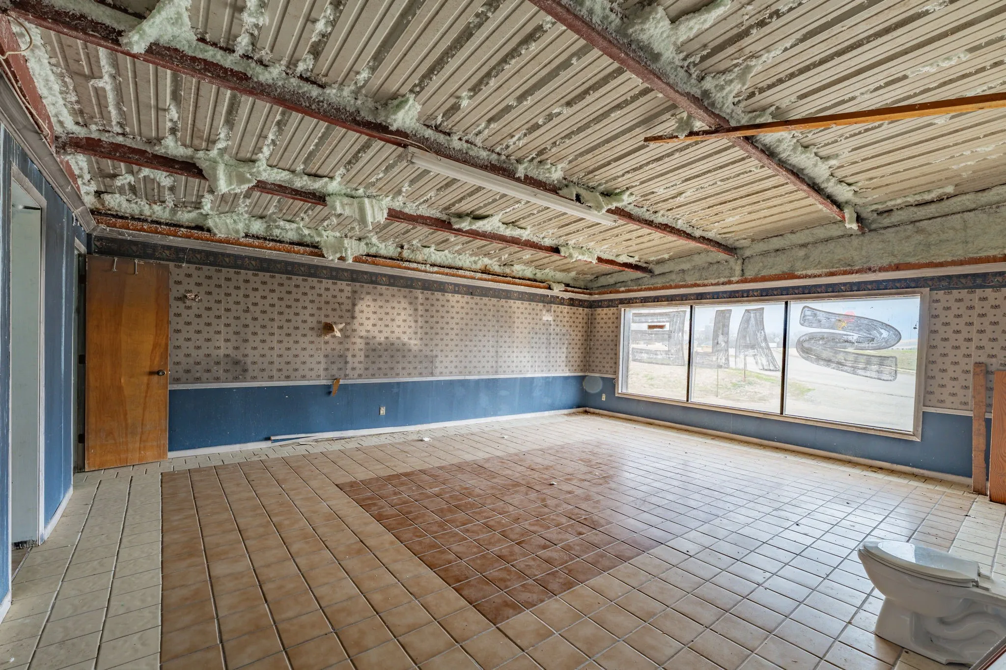 Warehouse For Sale in Comanche County , 103 Indian Creek Drive, Comanche, Texas 76442, 0, 0, Garage spaces, 0 Sqft, built in 1984, Preowned, mls#21153694, Real Estate Agent in Comanche, Homes For Sale in Comanche county, Homes For Sale in Comanche, Realtor in Comanche Texas, Real Estate Brokerage Independent Realty Texas, Luminita Cordes Realtor