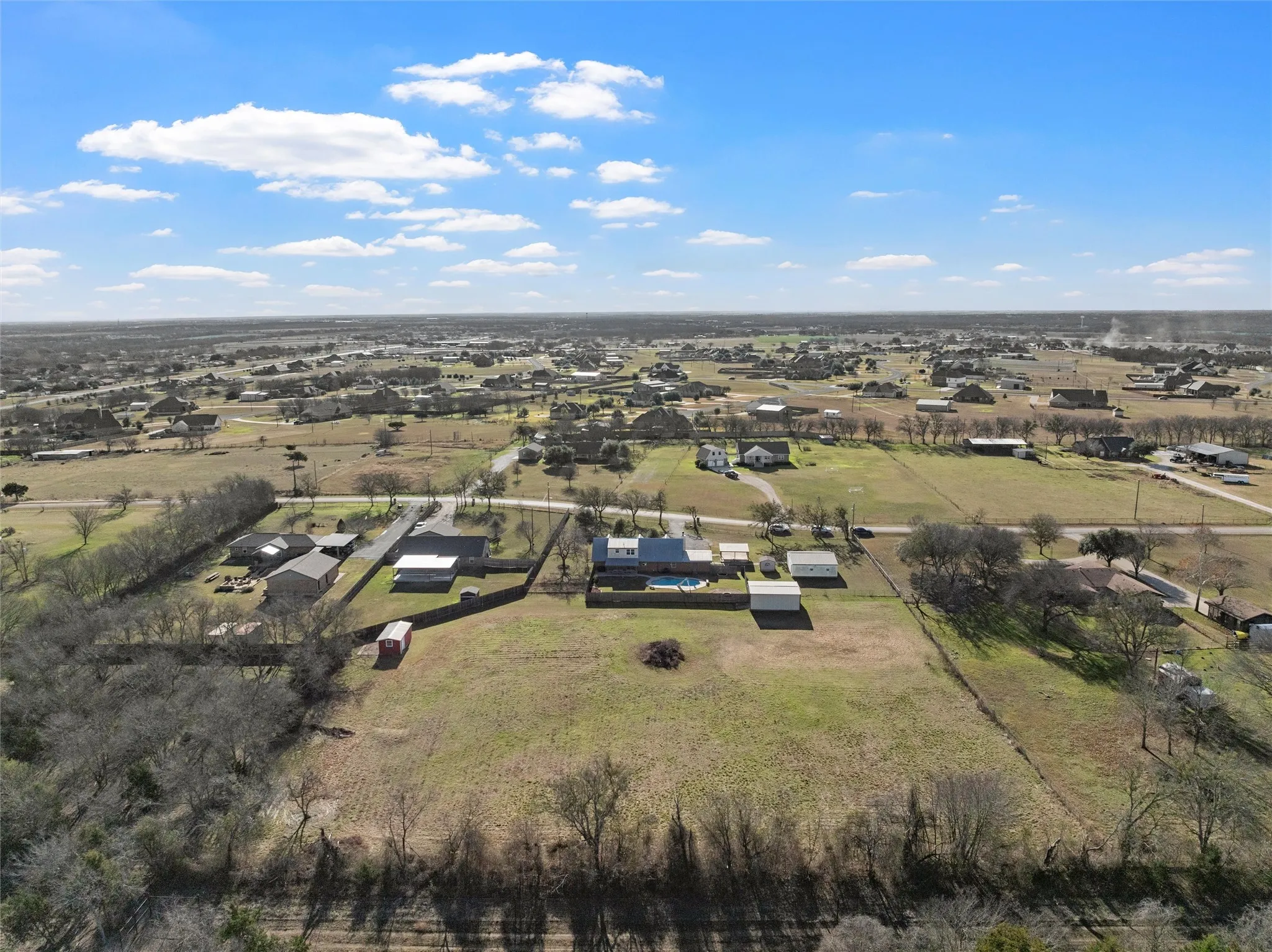 Single Family Residence For Sale in Mc Lennan County , 398 Bluebonnett Lane, Lorena, Texas 76655, 4 Bedroom, 2 Bathroom, 1 Garage spaces, 2,340 Sqft, built in 1981, mls#21153850, Real Estate Agent in Lorena, Homes For Sale in Mc Lennan county, Homes For Sale in Lorena, Realtor in Lorena Texas, Real Estate Brokerage Independent Realty Texas, Luminita Cordes Realtor