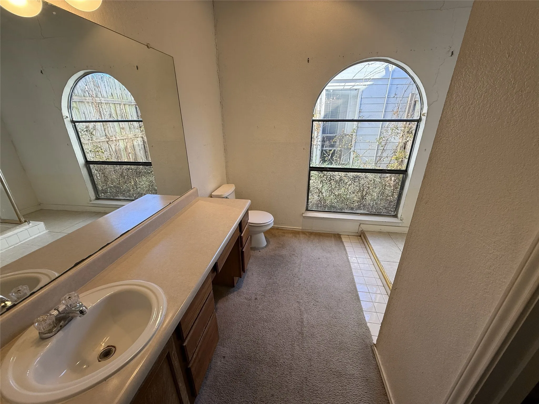 Single Family Residence For Sale in Dallas County , 1636 Lemonwood Circle, Mesquite, Texas 75149, 3 Bedroom, 2 Bathroom, 2 Garage spaces, 1,353 Sqft, built in 1982, Preowned, mls#21153881, Real Estate Agent in Mesquite, Homes For Sale in Dallas county, Homes For Sale in Mesquite, Realtor in Mesquite Texas, Real Estate Brokerage Independent Realty Texas, Luminita Cordes Realtor