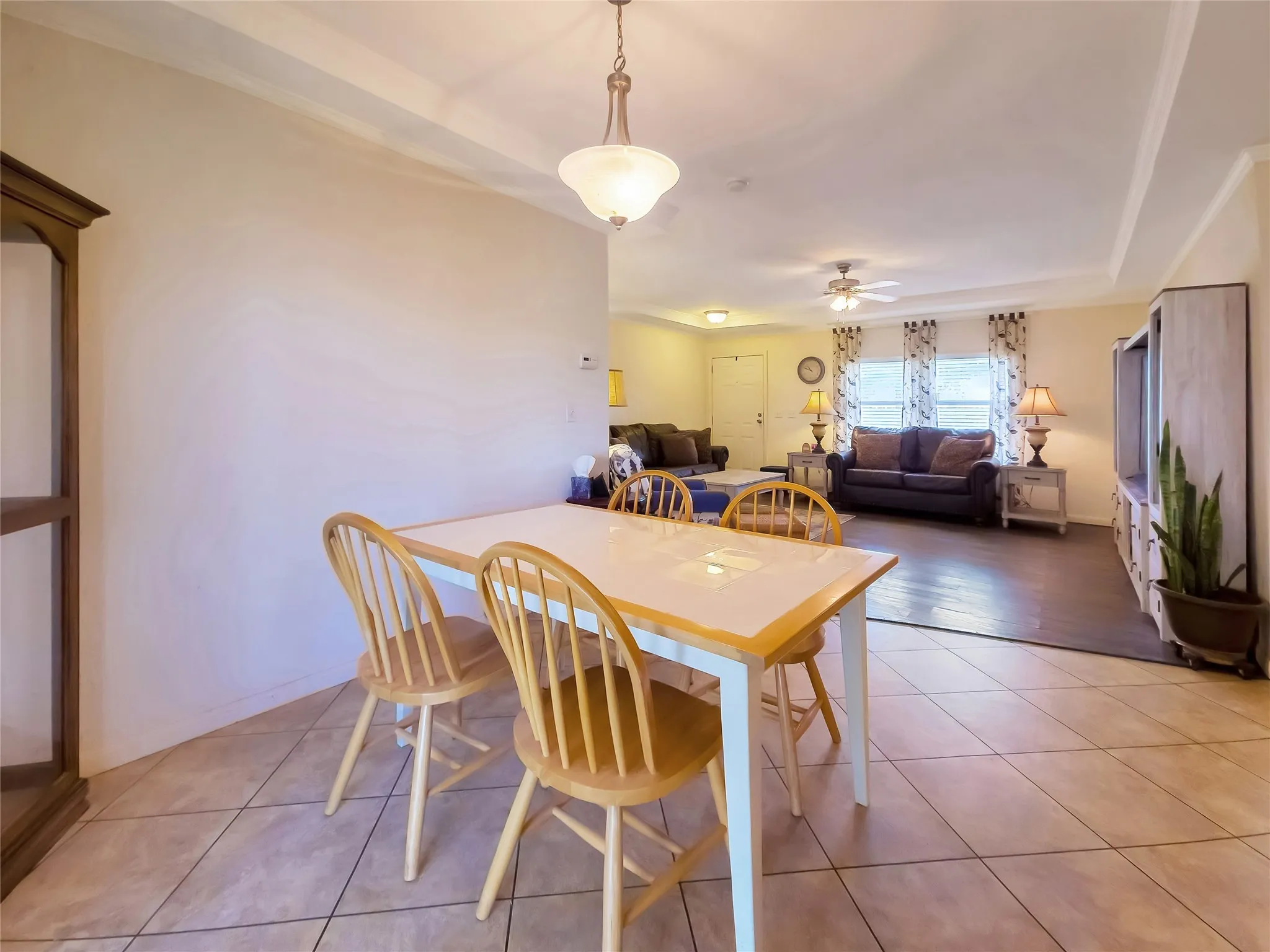 Mobile Home For Sale in Knox County , 210 N Avenue B, Knox City, Texas 79529, 3 Bedrooms, 2 Bathrooms, Garage spaces, 1,456 Sqft, built in 2013, Preowned, Price $145,000, mls#21145112, Real Estate Agent in Knox City, Homes For Sale in Knox county, Homes For Sale in Knox City, Realtor in Knox City Texas, Real Estate Brokerage Independent Realty Texas, Luminita Cordes Realtor