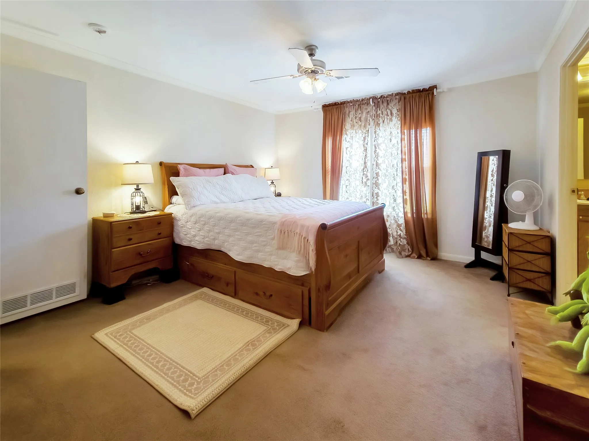 Mobile Home For Sale in Knox County , 210 N Avenue B, Knox City, Texas 79529, 3 Bedrooms, 2 Bathrooms, Garage spaces, 1,456 Sqft, built in 2013, Preowned, Price $145,000, mls#21145112, Real Estate Agent in Knox City, Homes For Sale in Knox county, Homes For Sale in Knox City, Realtor in Knox City Texas, Real Estate Brokerage Independent Realty Texas, Luminita Cordes Realtor
