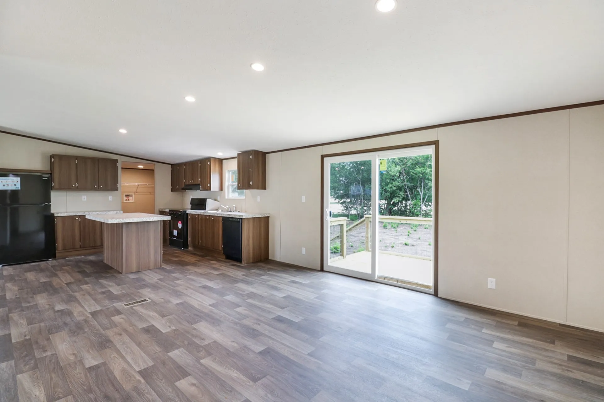 Mobile Home For Sale in Coleman County , 707 W 8th Street, Coleman, Texas 76834, 4 Bedroom, 2 Bathroom, Garage spaces, 1,475 Sqft, built in 2025, New Construction - Complete, mls#21153472, Real Estate Agent in Coleman, Homes For Sale in Coleman county, Homes For Sale in Coleman, Realtor in Coleman Texas, Real Estate Brokerage Independent Realty Texas, Luminita Cordes Realtor