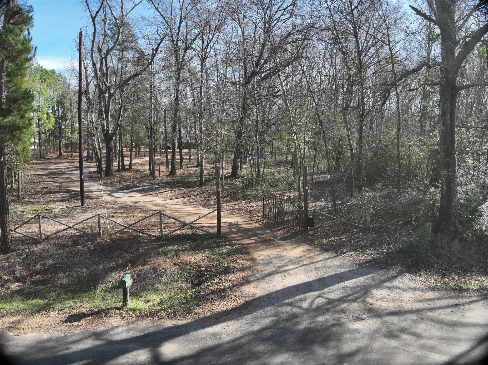 Unimproved Land For Sale in Wood County , TBD County Road 3170, Quitman, Texas 75783, 0, 0, Garage spaces, 0 Sqft, built in 0, Price $725,000, mls#21149889, Real Estate Agent in Quitman, Homes For Sale in Wood county, Homes For Sale in Quitman, Realtor in Quitman Texas, Real Estate Brokerage Independent Realty Texas, Luminita Cordes Realtor