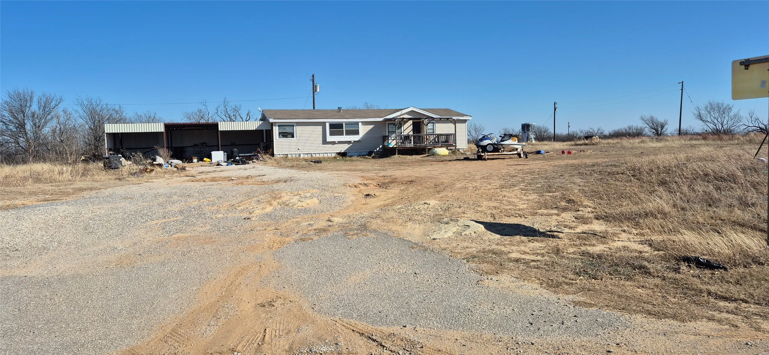 Mobile Home For Sale in Clay County , 701 State Highway 148 N, Henrietta, Texas 76365, 3 Bedrooms, 2 Bathrooms, Garage spaces, 1,200 Sqft, built in 2005, Preowned, Price $46,000, mls#21140892, Real Estate Agent in Henrietta, Homes For Sale in Clay county, Homes For Sale in Henrietta, Realtor in Henrietta Texas, Real Estate Brokerage Independent Realty Texas, Luminita Cordes Realtor