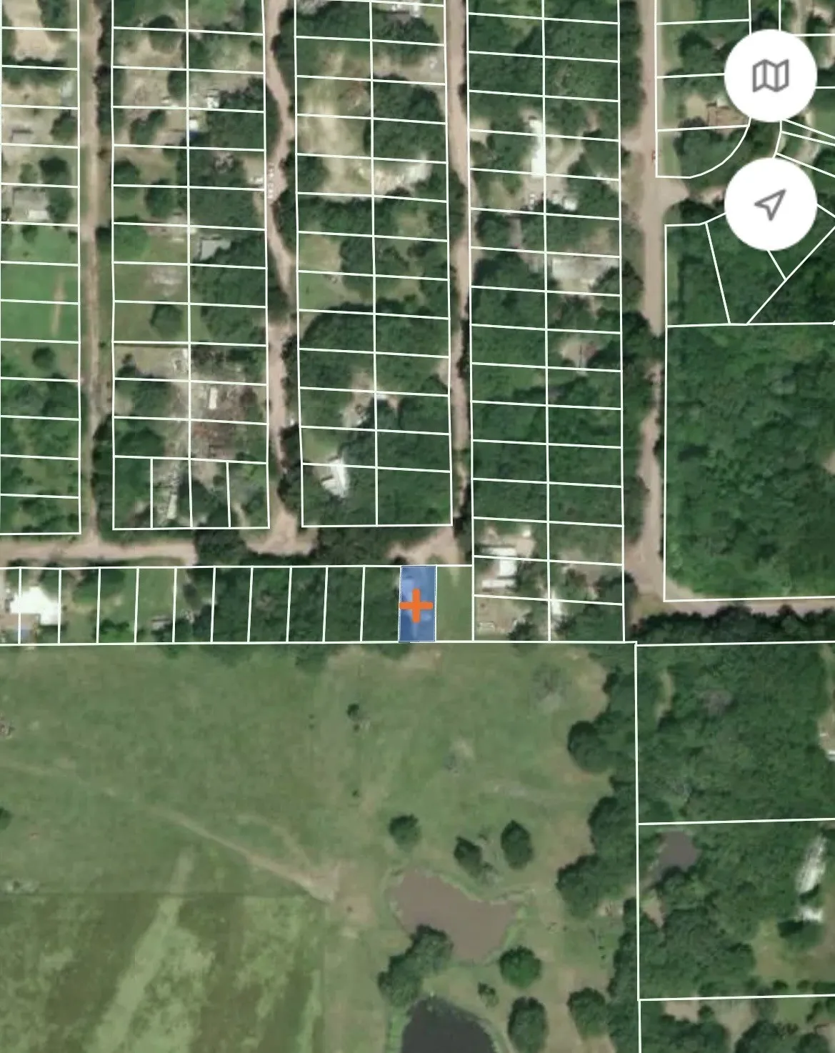 Manufactured Home For Sale in Henderson County , 689 James, Kemp, Texas 75143, 2 Bedrooms, 2 Bathrooms, Garage spaces, 900 Sqft, built in 1976, Preowned, Price $25,000, mls#21154001, Real Estate Agent in Kemp, Homes For Sale in Henderson county, Homes For Sale in Kemp, Realtor in Kemp Texas, Real Estate Brokerage Independent Realty Texas, Luminita Cordes Realtor