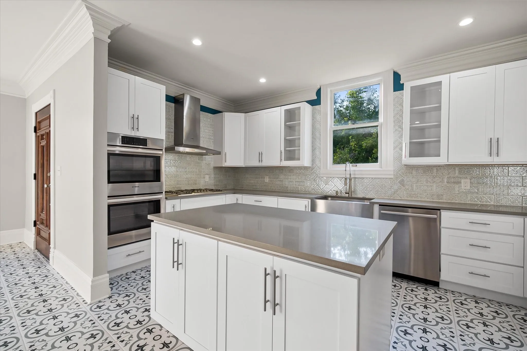 Kitchen island