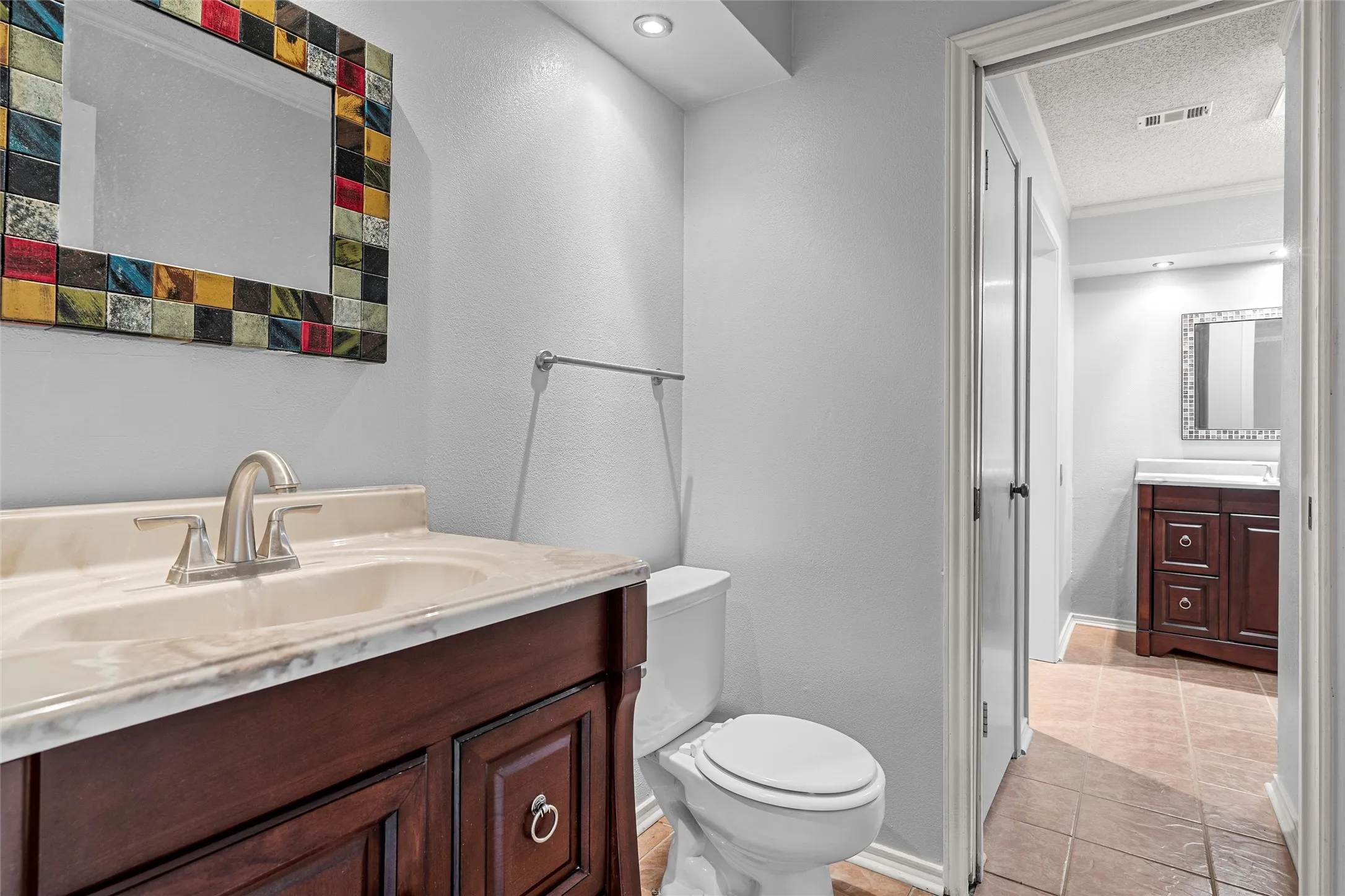 Condominium For Sale in Mc Lennan County , 156 Pleasant Grove Lane 5, Waco, Texas 76712, 2 Bedroom, 2 Bathroom, 1 Garage spaces, 1,656 Sqft, built in 1985, mls#21154082, Real Estate Agent in Waco, Homes For Sale in Mc Lennan county, Homes For Sale in Waco, Realtor in Waco Texas, Real Estate Brokerage Independent Realty Texas, Luminita Cordes Realtor