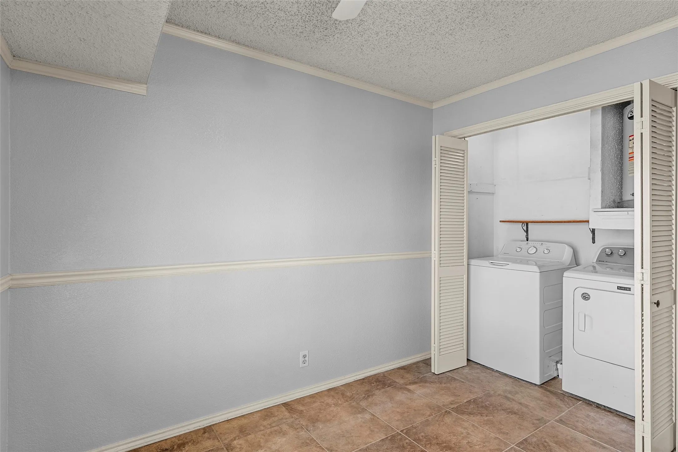 Condominium For Sale in Mc Lennan County , 156 Pleasant Grove Lane 5, Waco, Texas 76712, 2 Bedroom, 2 Bathroom, 1 Garage spaces, 1,656 Sqft, built in 1985, mls#21154082, Real Estate Agent in Waco, Homes For Sale in Mc Lennan county, Homes For Sale in Waco, Realtor in Waco Texas, Real Estate Brokerage Independent Realty Texas, Luminita Cordes Realtor