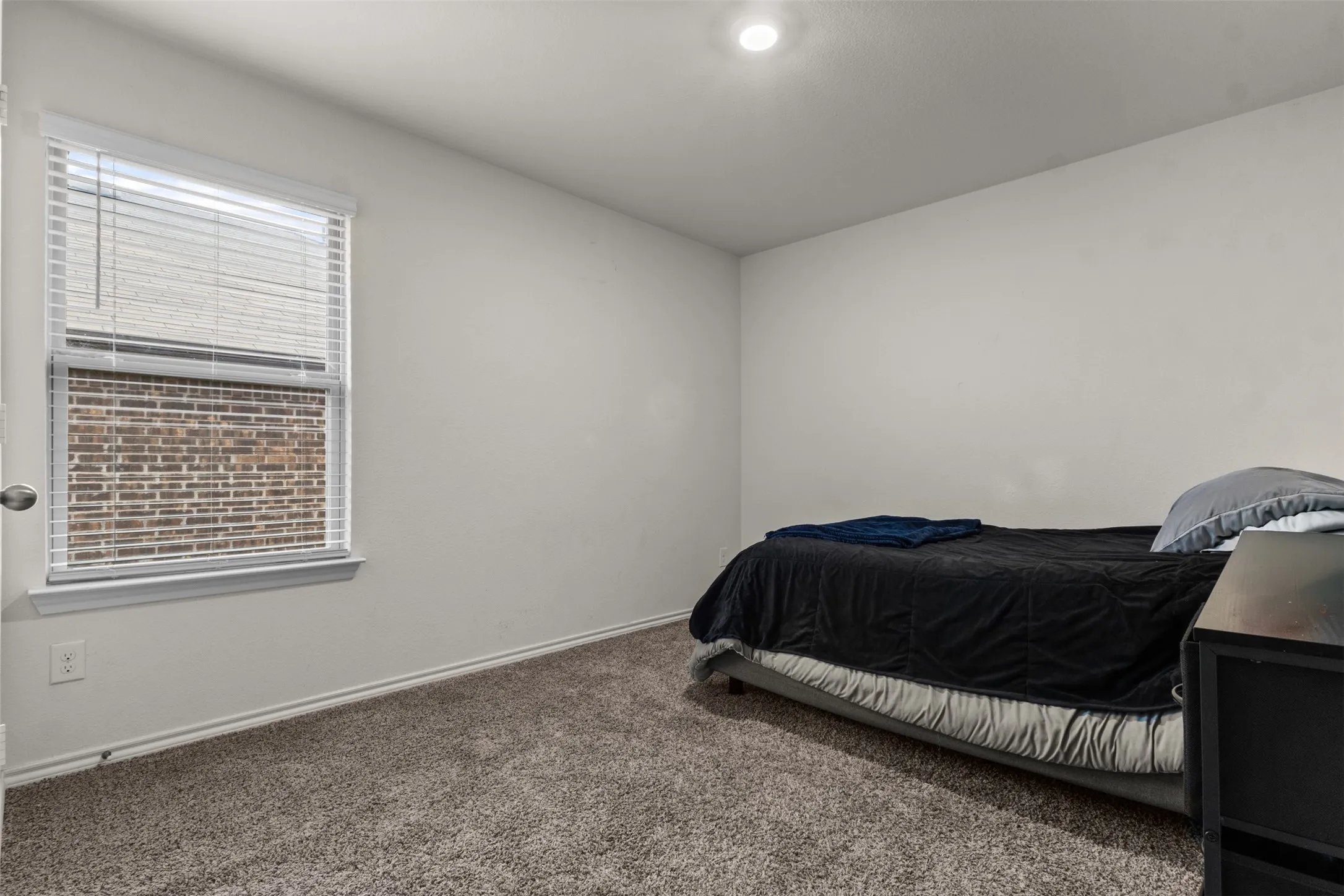 Single Family Residence For Sale in Hunt County , 2141 Palestine Oak Drive, Royse City, Texas 75189, 3 Bedroom, 2 Bathroom, 2 Garage spaces, 1,607 Sqft, built in 2020, Preowned, mls#21154148, Real Estate Agent in Royse City, Homes For Sale in Hunt county, Homes For Sale in Royse City, Realtor in Royse City Texas, Real Estate Brokerage Independent Realty Texas, Luminita Cordes Realtor