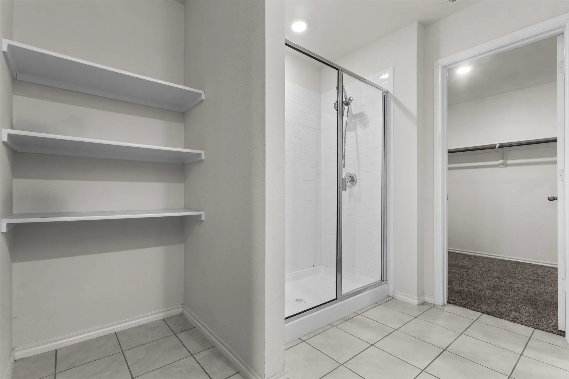 Single Family Residence For Sale in Hunt County , 2141 Palestine Oak Drive, Royse City, Texas 75189, 3 Bedroom, 2 Bathroom, 2 Garage spaces, 1,607 Sqft, built in 2020, Preowned, mls#21154148, Real Estate Agent in Royse City, Homes For Sale in Hunt county, Homes For Sale in Royse City, Realtor in Royse City Texas, Real Estate Brokerage Independent Realty Texas, Luminita Cordes Realtor