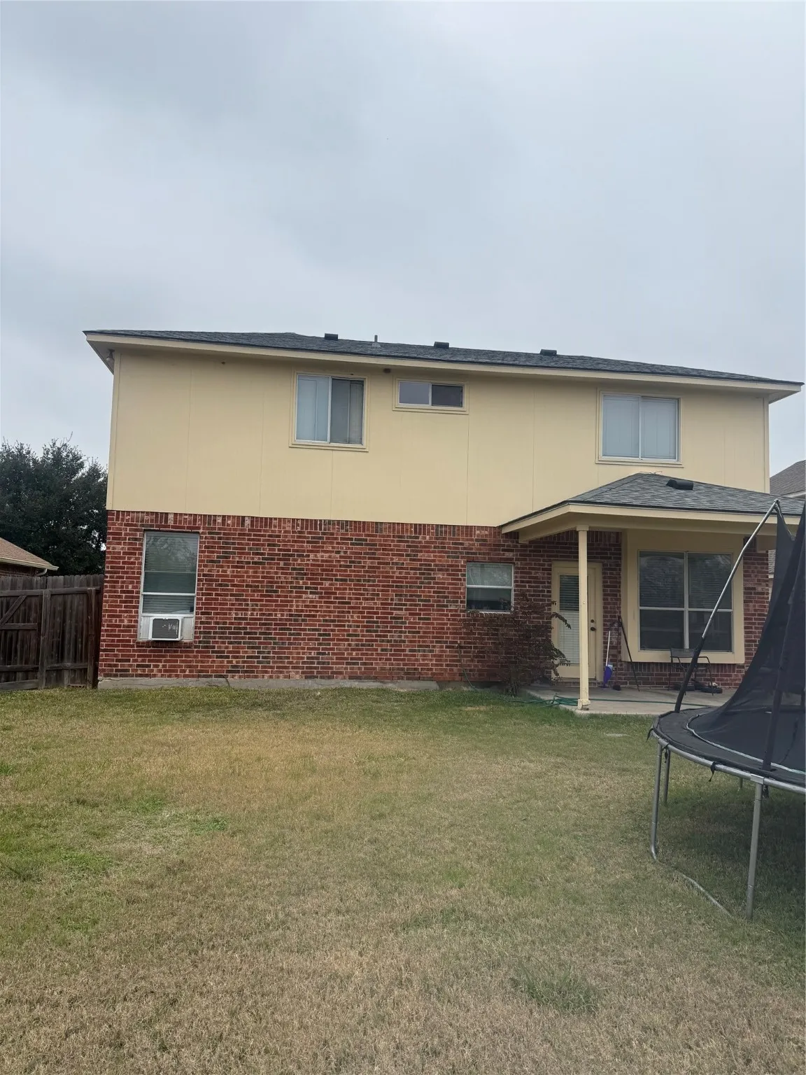 Single Family Residence For Sale in Mc Lennan County , 10156 China Creek Drive, Waco, Texas 76708, 4 Bedroom, 3 Bathroom, 2 Garage spaces, 2,140 Sqft, built in 2007, mls#21137939, Real Estate Agent in Waco, Homes For Sale in Mc Lennan county, Homes For Sale in Waco, Realtor in Waco Texas, Real Estate Brokerage Independent Realty Texas, Luminita Cordes Realtor