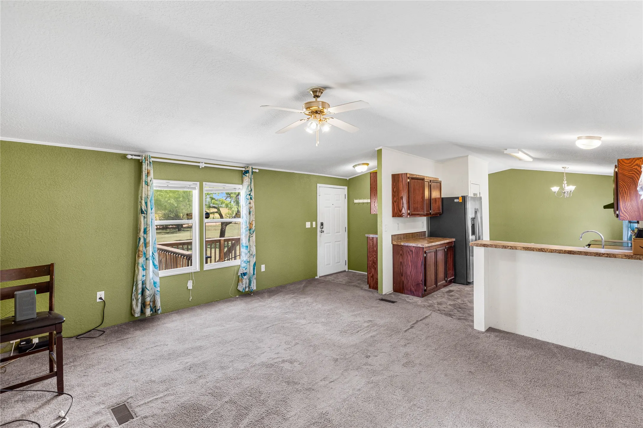 Mobile Home For Sale in Shackelford County , 1147 County Road 150, Abilene, Texas 79601, 3 Bedrooms, 2 Bathrooms, Garage spaces, 1,360 Sqft, built in 2015, Preowned, Price $241,900, mls#21154142, Real Estate Agent in Abilene, Homes For Sale in Shackelford county, Homes For Sale in Abilene, Realtor in Abilene Texas, Real Estate Brokerage Independent Realty Texas, Luminita Cordes Realtor