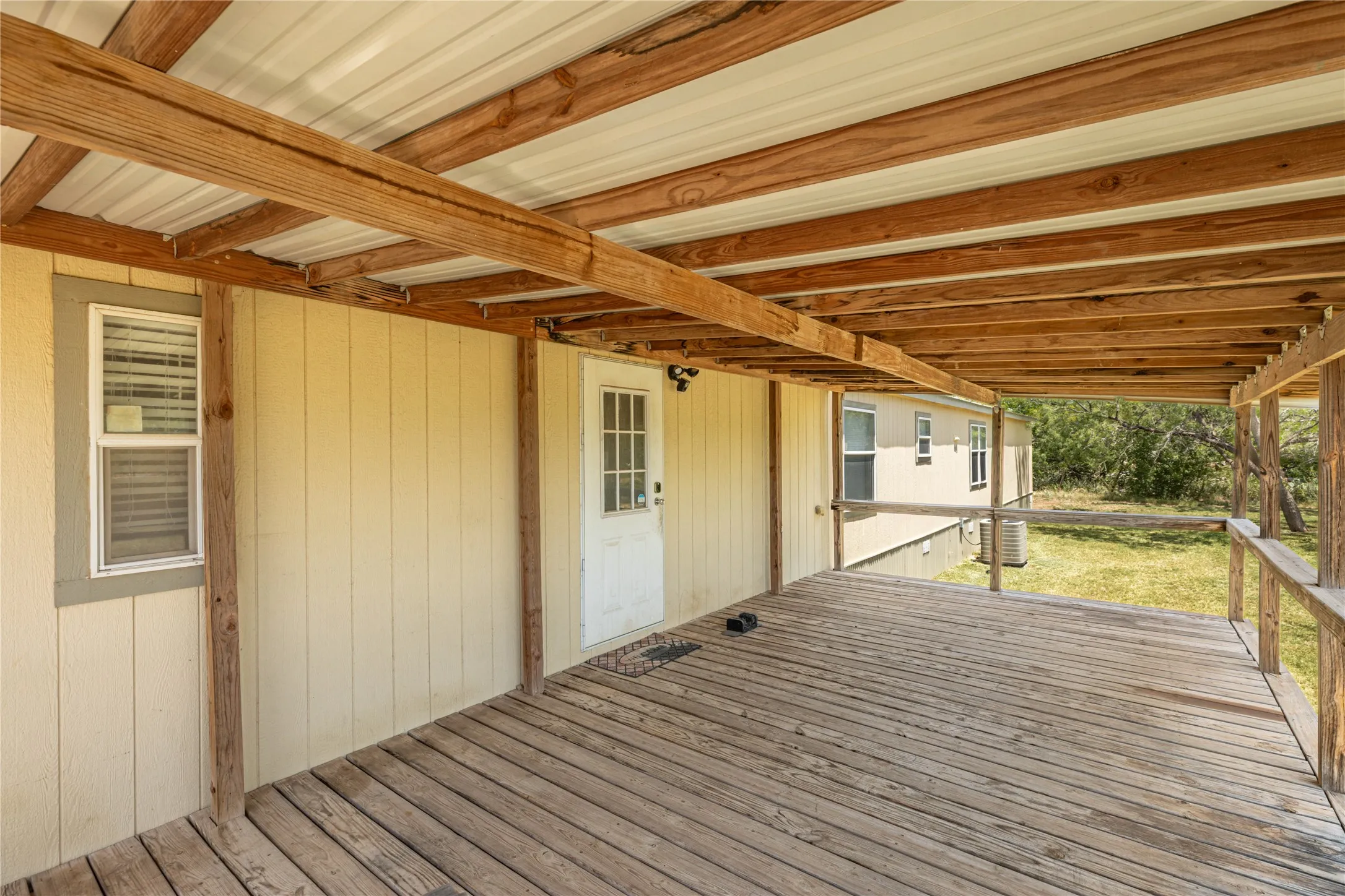 Mobile Home For Sale in Shackelford County , 1147 County Road 150, Abilene, Texas 79601, 3 Bedrooms, 2 Bathrooms, Garage spaces, 1,360 Sqft, built in 2015, Preowned, Price $241,900, mls#21154142, Real Estate Agent in Abilene, Homes For Sale in Shackelford county, Homes For Sale in Abilene, Realtor in Abilene Texas, Real Estate Brokerage Independent Realty Texas, Luminita Cordes Realtor