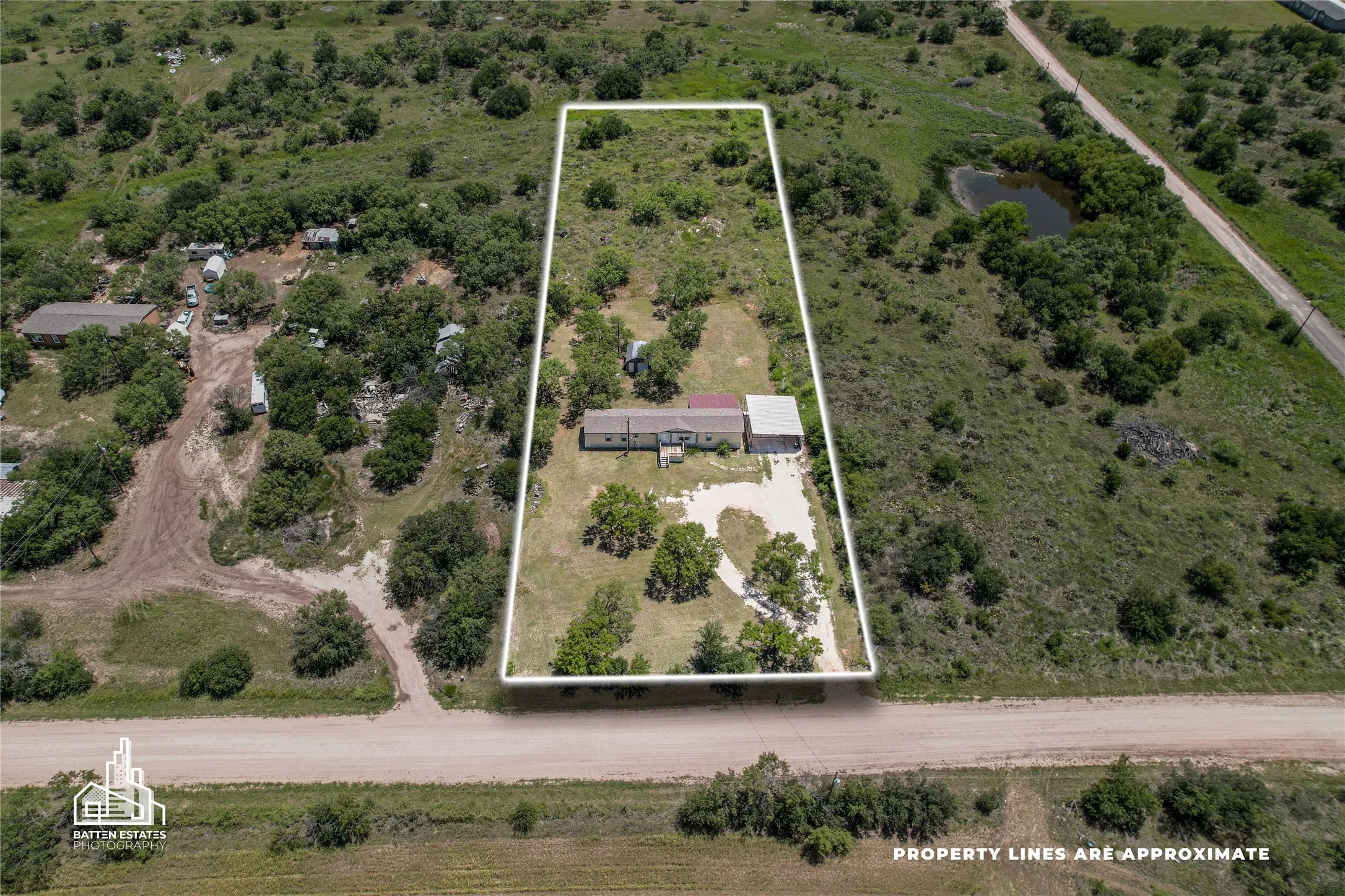 Mobile Home For Sale in Shackelford County , 1147 County Road 150, Abilene, Texas 79601, 3 Bedrooms, 2 Bathrooms, Garage spaces, 1,360 Sqft, built in 2015, Preowned, Price $241,900, mls#21154142, Real Estate Agent in Abilene, Homes For Sale in Shackelford county, Homes For Sale in Abilene, Realtor in Abilene Texas, Real Estate Brokerage Independent Realty Texas, Luminita Cordes Realtor