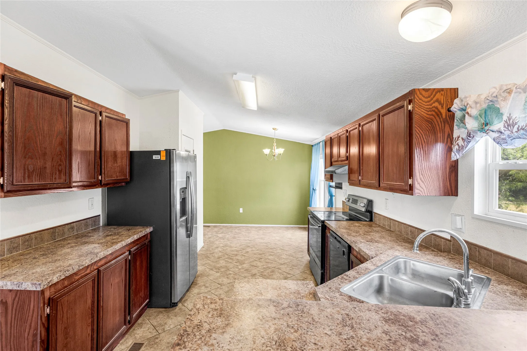Mobile Home For Sale in Shackelford County , 1147 County Road 150, Abilene, Texas 79601, 3 Bedrooms, 2 Bathrooms, Garage spaces, 1,360 Sqft, built in 2015, Preowned, Price $241,900, mls#21154142, Real Estate Agent in Abilene, Homes For Sale in Shackelford county, Homes For Sale in Abilene, Realtor in Abilene Texas, Real Estate Brokerage Independent Realty Texas, Luminita Cordes Realtor