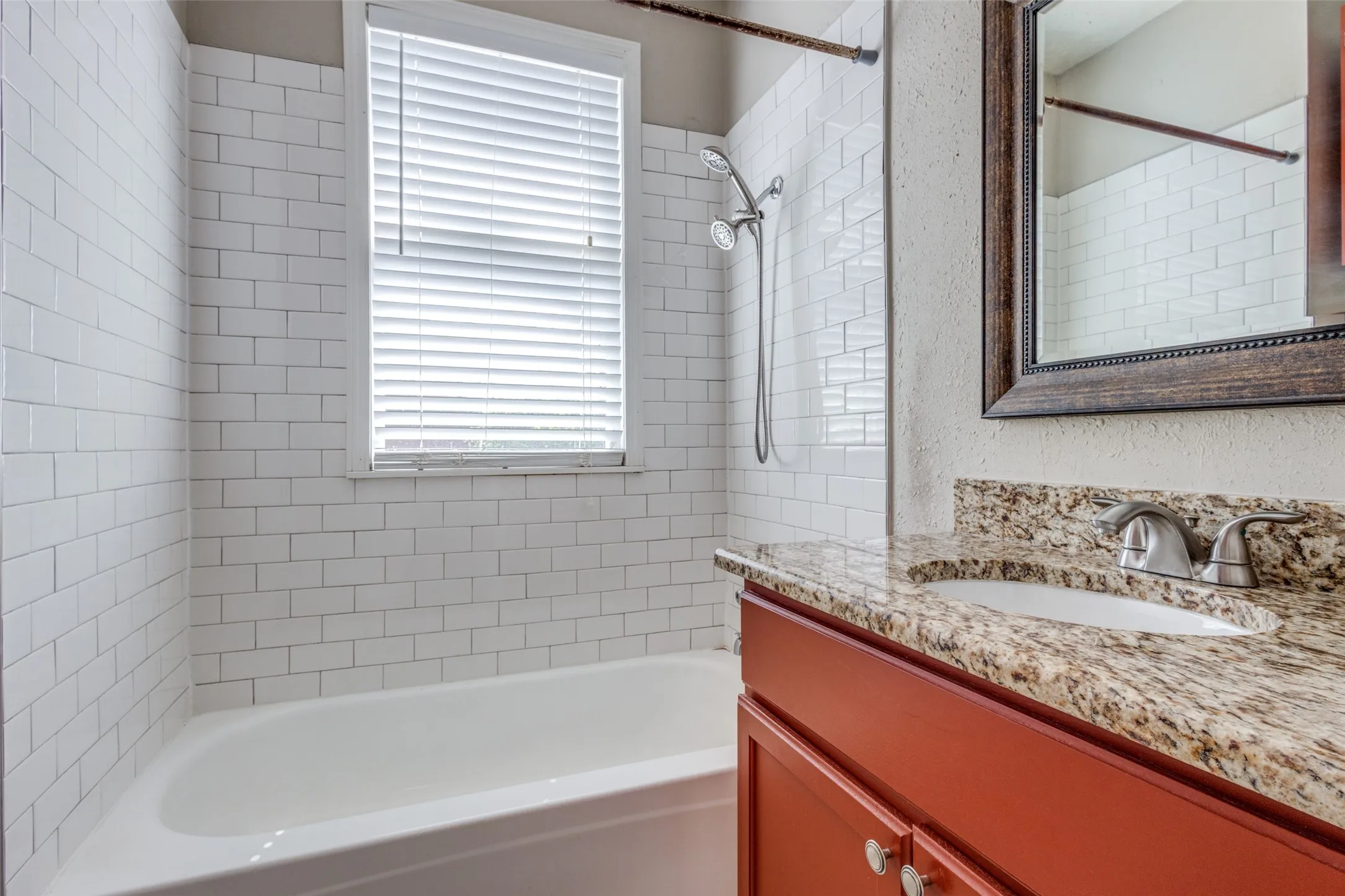 Condominium For Rent in Hunt County , 2309 Wesley Street D, Greenville, Texas 75401, 2 Bedroom, 1 Bathroom, Garage spaces, 1,150 Sqft, built in 1910, Preowned, mls#21152011, Real Estate Agent in Greenville, Homes For Rent in Hunt county, Homes For Rent in Greenville, Realtor in Greenville Texas, Real Estate Brokerage Independent Realty Texas, Luminita Cordes Realtor