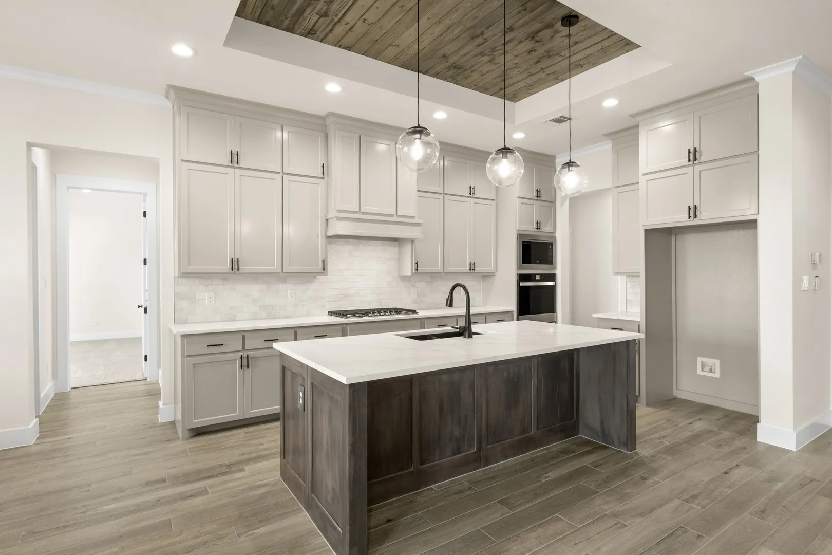 115 Blackstar- Kitchen-2