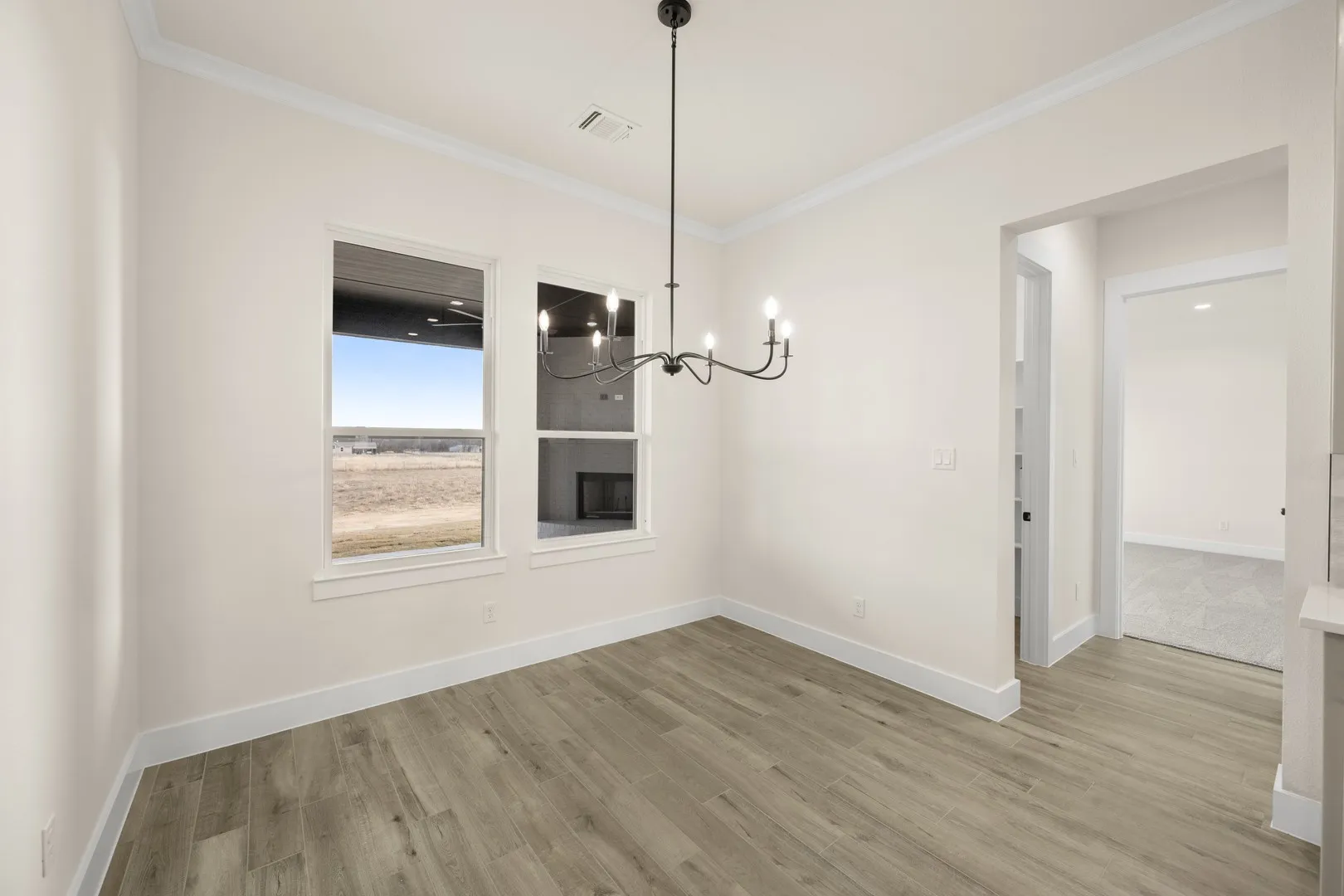 115 Blackstar- Breakfast Nook-1