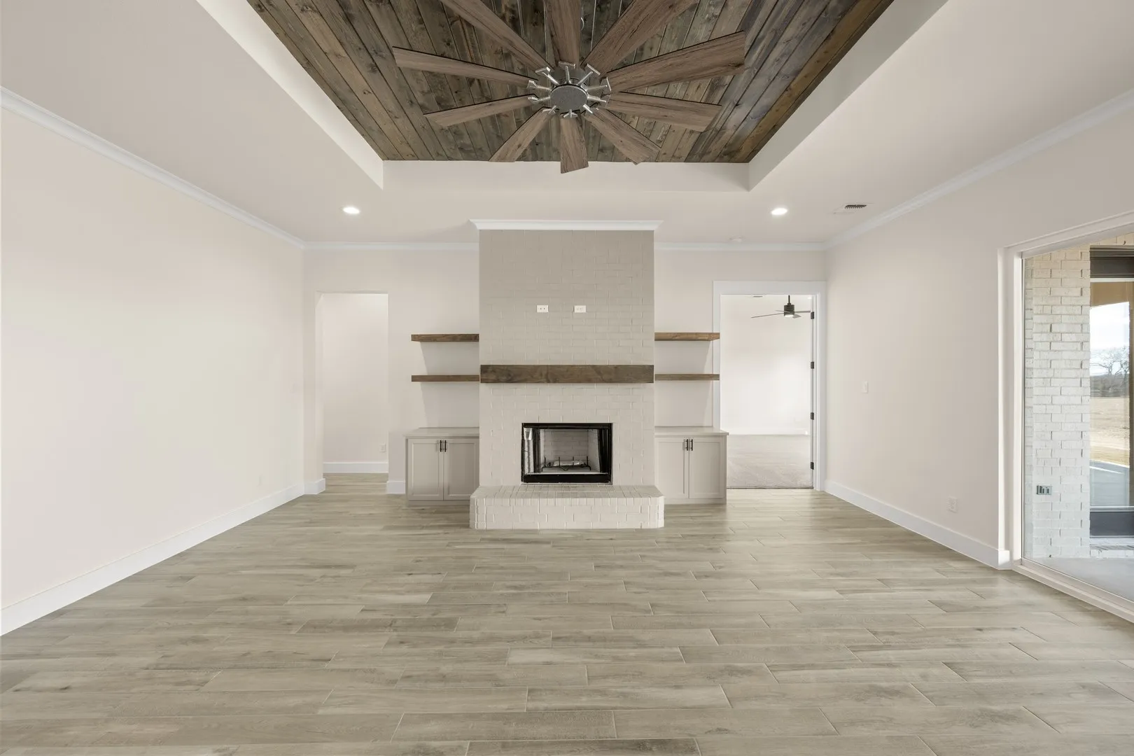 115 Blackstar- Living Room-1