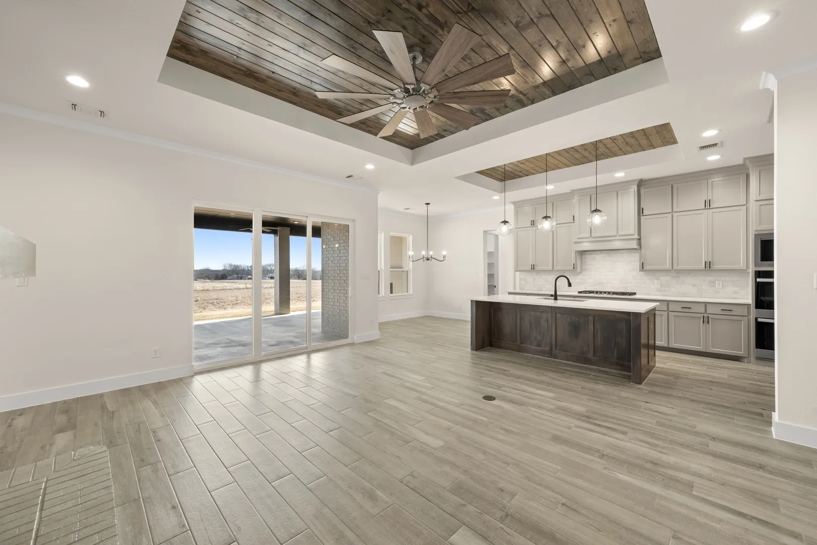 115 Blackstar- Living Room-2