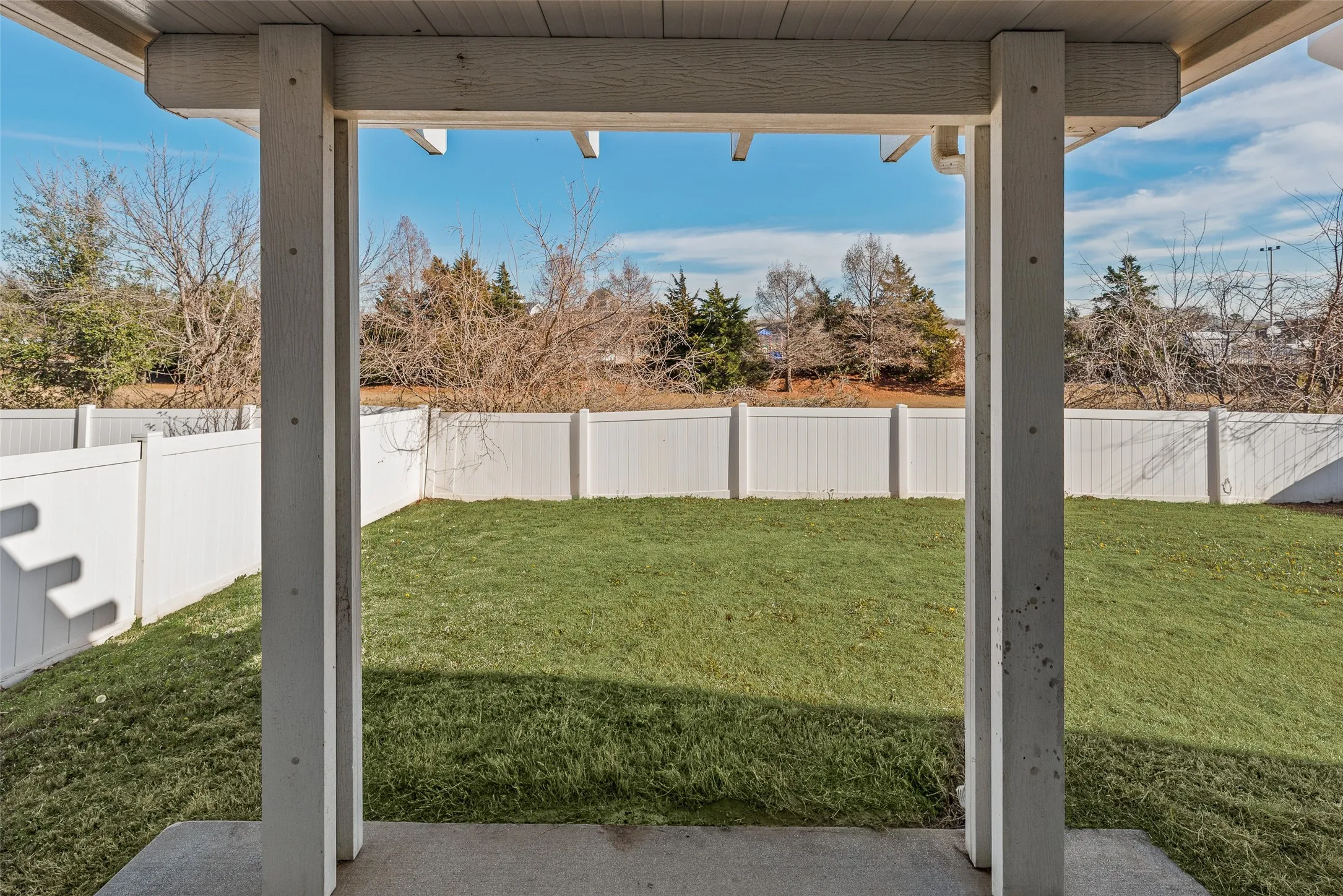 Single Family Residence For Sale in Denton County , 1724 Murphy Court, Providence Village, Texas 76227, 3 Bedroom, 2 Bathroom, 2 Garage spaces, 1,687 Sqft, built in 2010, mls#21154447, Real Estate Agent in Providence Village, Homes For Sale in Denton county, Homes For Sale in Providence Village, Realtor in Providence Village Texas, Real Estate Brokerage Independent Realty Texas, Luminita Cordes Realtor