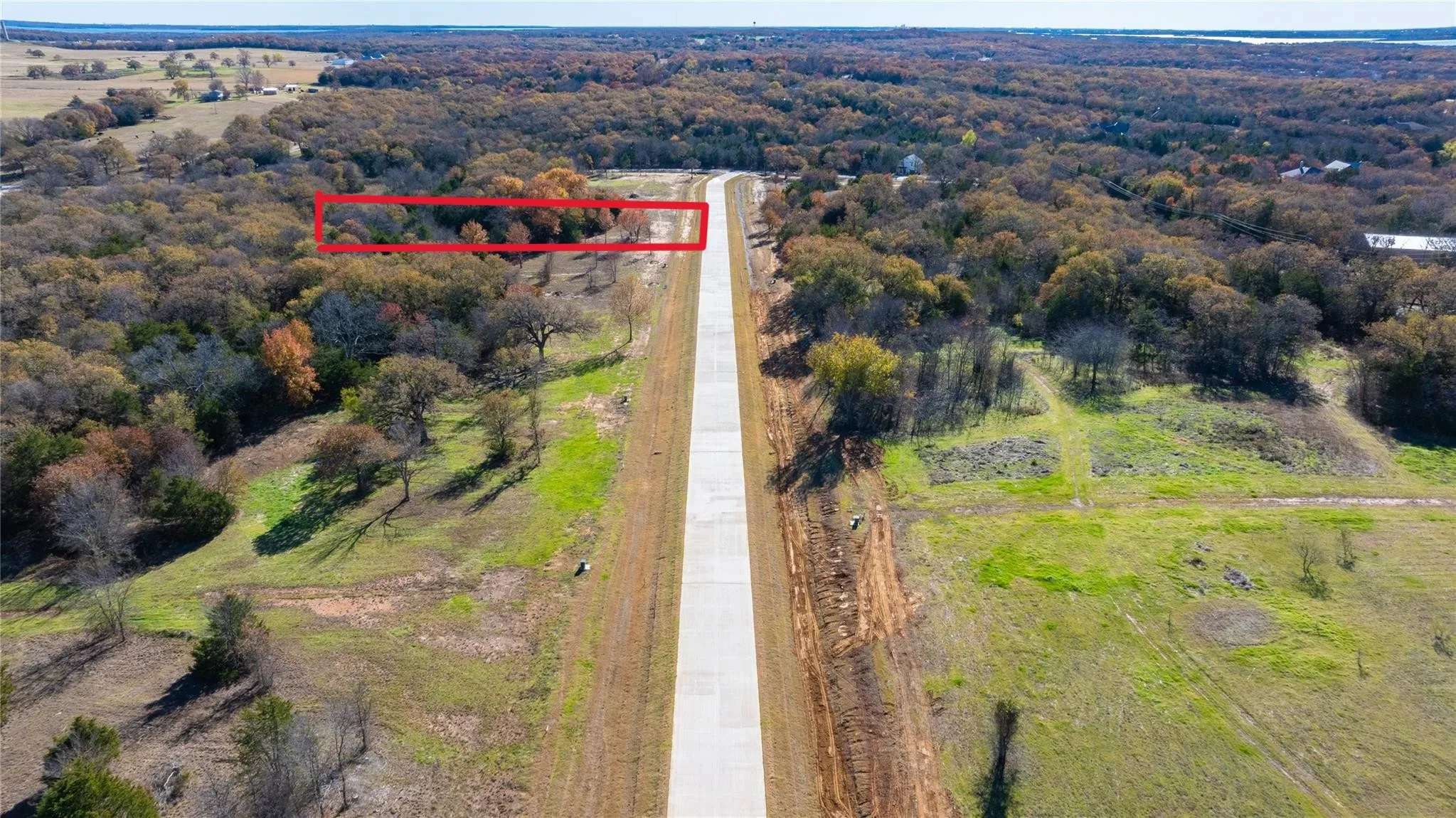 LOT 2  All Markups are approximate.