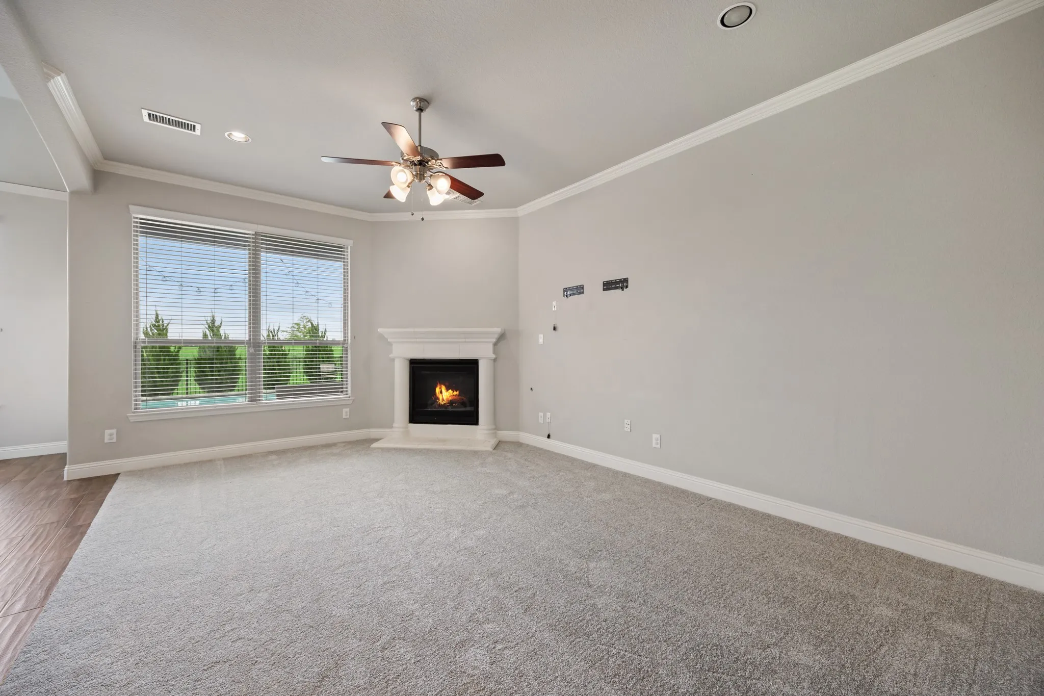 Single Family Residence For Sale in Denton County , 16701 Millenium Park Place, Prosper, Texas 75078, 4 Bedroom, 4 Bathroom, 2 Garage spaces, 3,305 Sqft, built in 2017, mls#21153221, Real Estate Agent in Prosper, Homes For Sale in Denton county, Homes For Sale in Prosper, Realtor in Prosper Texas, Real Estate Brokerage Independent Realty Texas, Luminita Cordes Realtor