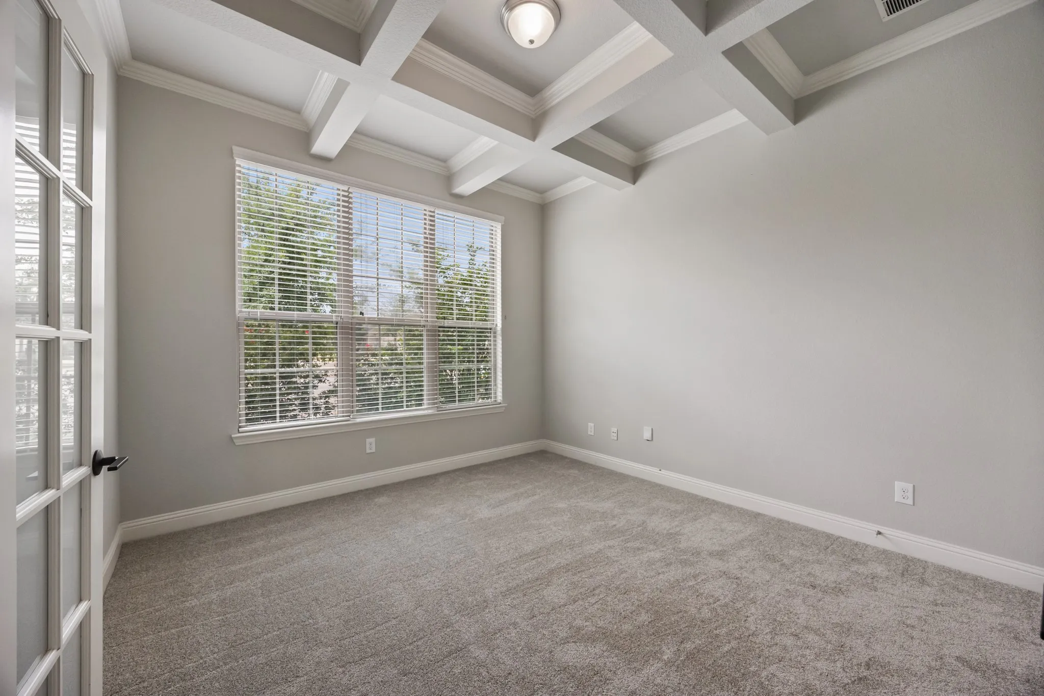 Single Family Residence For Sale in Denton County , 16701 Millenium Park Place, Prosper, Texas 75078, 4 Bedroom, 4 Bathroom, 2 Garage spaces, 3,305 Sqft, built in 2017, mls#21153221, Real Estate Agent in Prosper, Homes For Sale in Denton county, Homes For Sale in Prosper, Realtor in Prosper Texas, Real Estate Brokerage Independent Realty Texas, Luminita Cordes Realtor