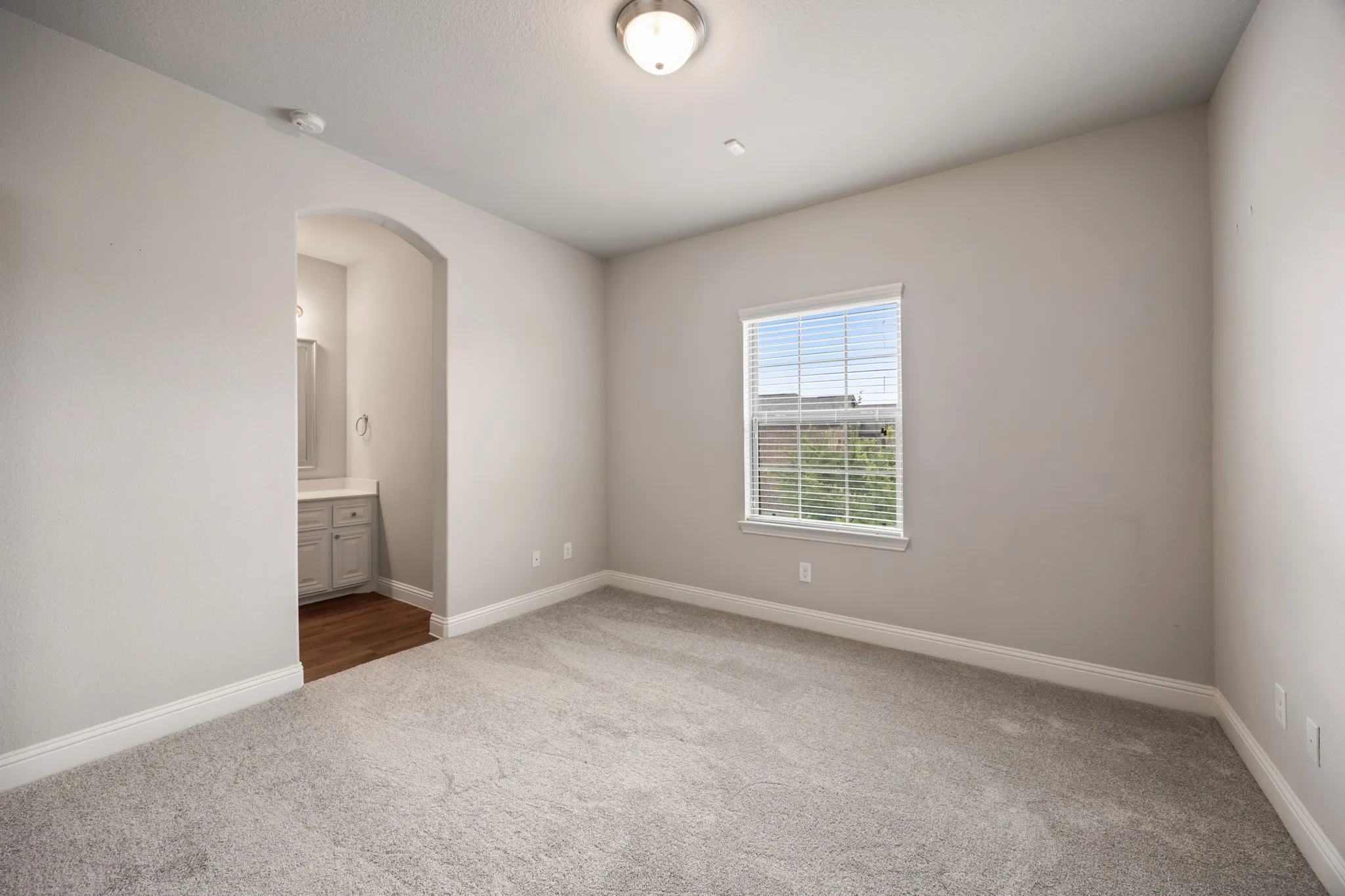 Single Family Residence For Sale in Denton County , 16701 Millenium Park Place, Prosper, Texas 75078, 4 Bedroom, 4 Bathroom, 2 Garage spaces, 3,305 Sqft, built in 2017, mls#21153221, Real Estate Agent in Prosper, Homes For Sale in Denton county, Homes For Sale in Prosper, Realtor in Prosper Texas, Real Estate Brokerage Independent Realty Texas, Luminita Cordes Realtor