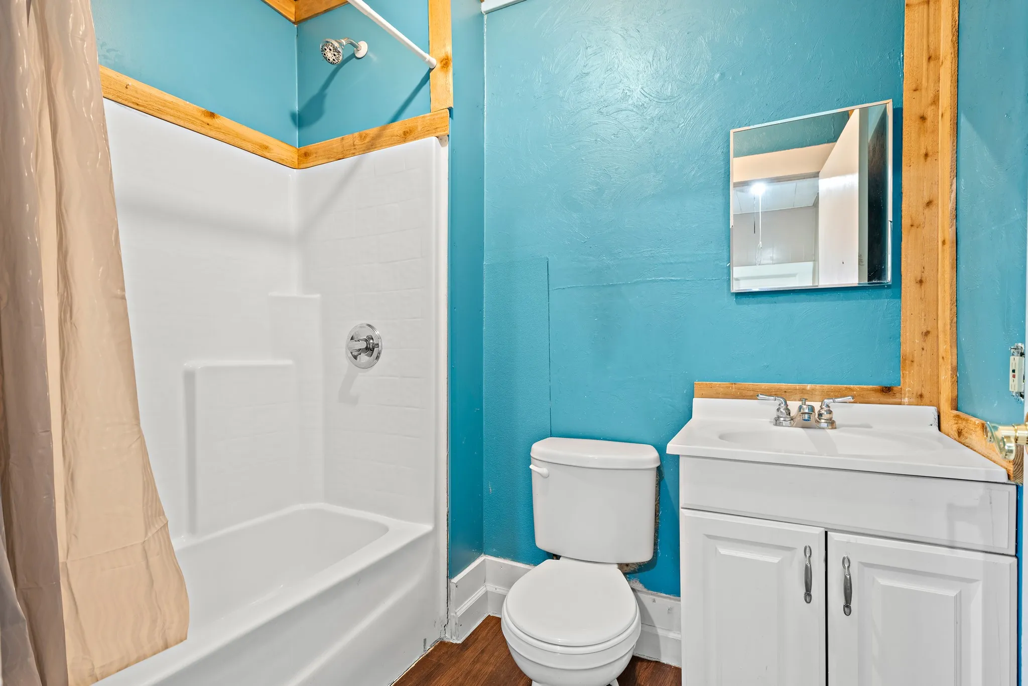 Single Family Residence For Sale in Hill County , 207 S Pecan Street, Malone, Texas 76660, 2 Bedrooms, 1 Bathroom, Garage spaces, 768 Sqft, built in 1900, Preowned, Price $99,000, mls#21152250, Real Estate Agent in Malone, Homes For Sale in Hill county, Homes For Sale in Malone, Realtor in Malone Texas, Real Estate Brokerage Independent Realty Texas, Luminita Cordes Realtor