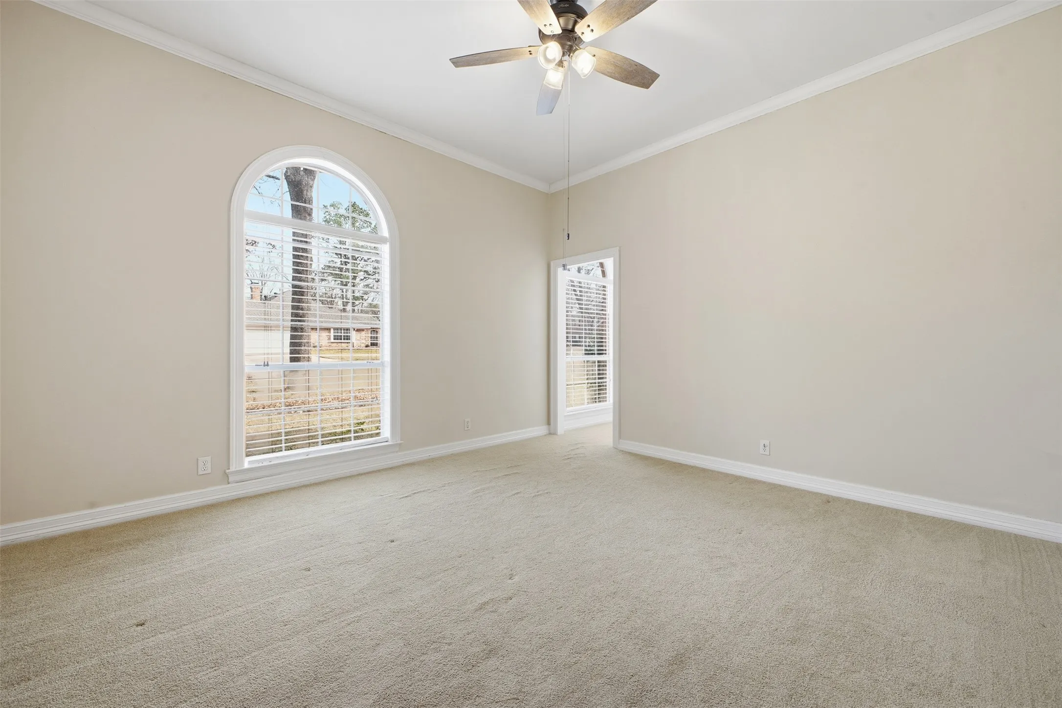 Single Family Residence For Sale in Hopkins County , 1433 Brandy Circle, Sulphur Springs, Texas 75482, 4 Bedroom, 4 Bathroom, 2 Garage spaces, 3,863 Sqft, built in 1987, Preowned, Price $375,000, mls#21153810, Real Estate Agent in Sulphur Springs, Homes For Sale in Hopkins county, Homes For Sale in Sulphur Springs, Realtor in Sulphur Springs Texas, Real Estate Brokerage Independent Realty Texas, Luminita Cordes Realtor