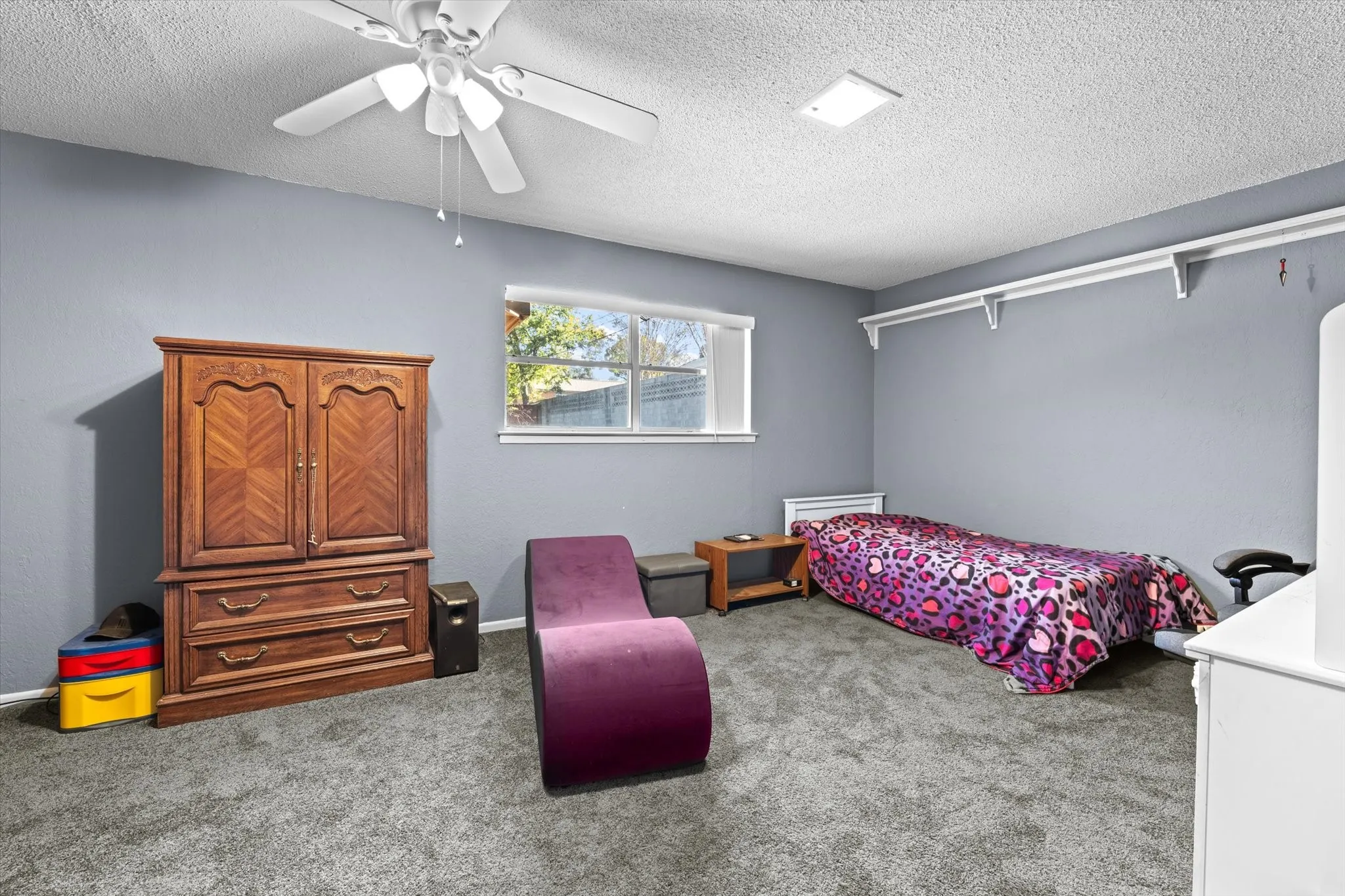 Single Family Residence For Sale in Mc Lennan County , 837 White Oak Drive, Woodway, Texas 76712, 3 Bedroom, 2 Bathroom, 2 Garage spaces, 2,461 Sqft, built in 1969, mls#21154262, Real Estate Agent in Woodway, Homes For Sale in Mc Lennan county, Homes For Sale in Woodway, Realtor in Woodway Texas, Real Estate Brokerage Independent Realty Texas, Luminita Cordes Realtor